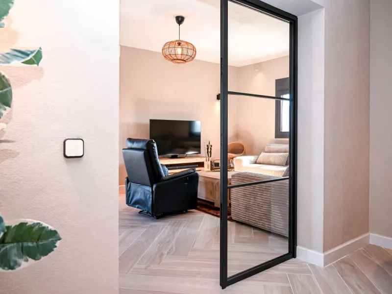 House - Detached Villa в продаже в Alhaurín de la Torre, Málaga. В доме 4 спален и 4 ванных комнат. Площадь дома 235 м². Площадь участка 2676 м²