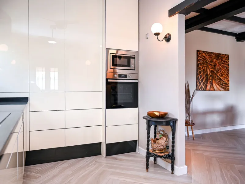 House - Detached Villa в продаже в Alhaurín de la Torre, Málaga. В доме 4 спален и 4 ванных комнат. Площадь дома 235 м². Площадь участка 2676 м²