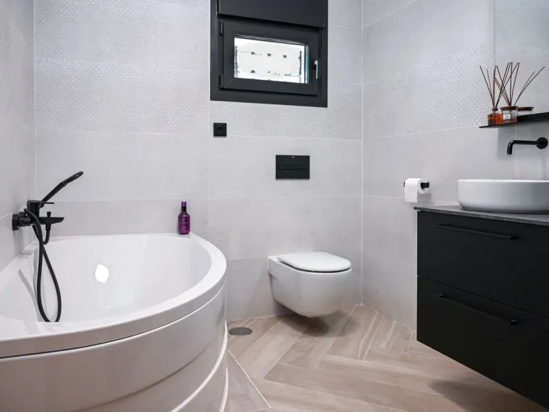 House - Detached Villa в продаже в Alhaurín de la Torre, Málaga. В доме 4 спален и 4 ванных комнат. Площадь дома 235 м². Площадь участка 2676 м²
