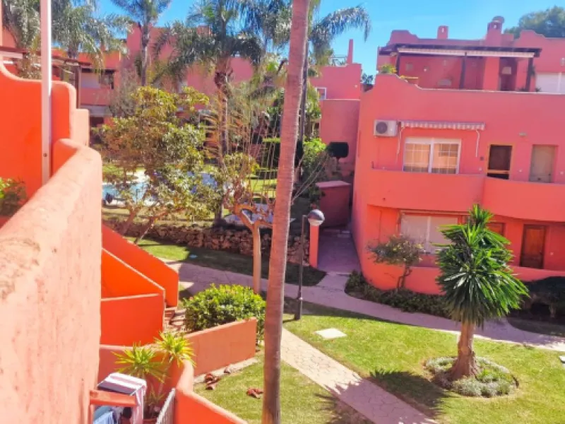 BEAUTIFUL BEACHFRONT APARTMENT WITH FANTASTIC TERRACE ON ONE OF MARBELLA'S BEST BEACHES!!