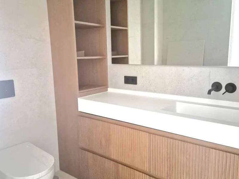 Luxury 3-Bedroom Apartment in the Heart of Marbella – Second Line to the Beach