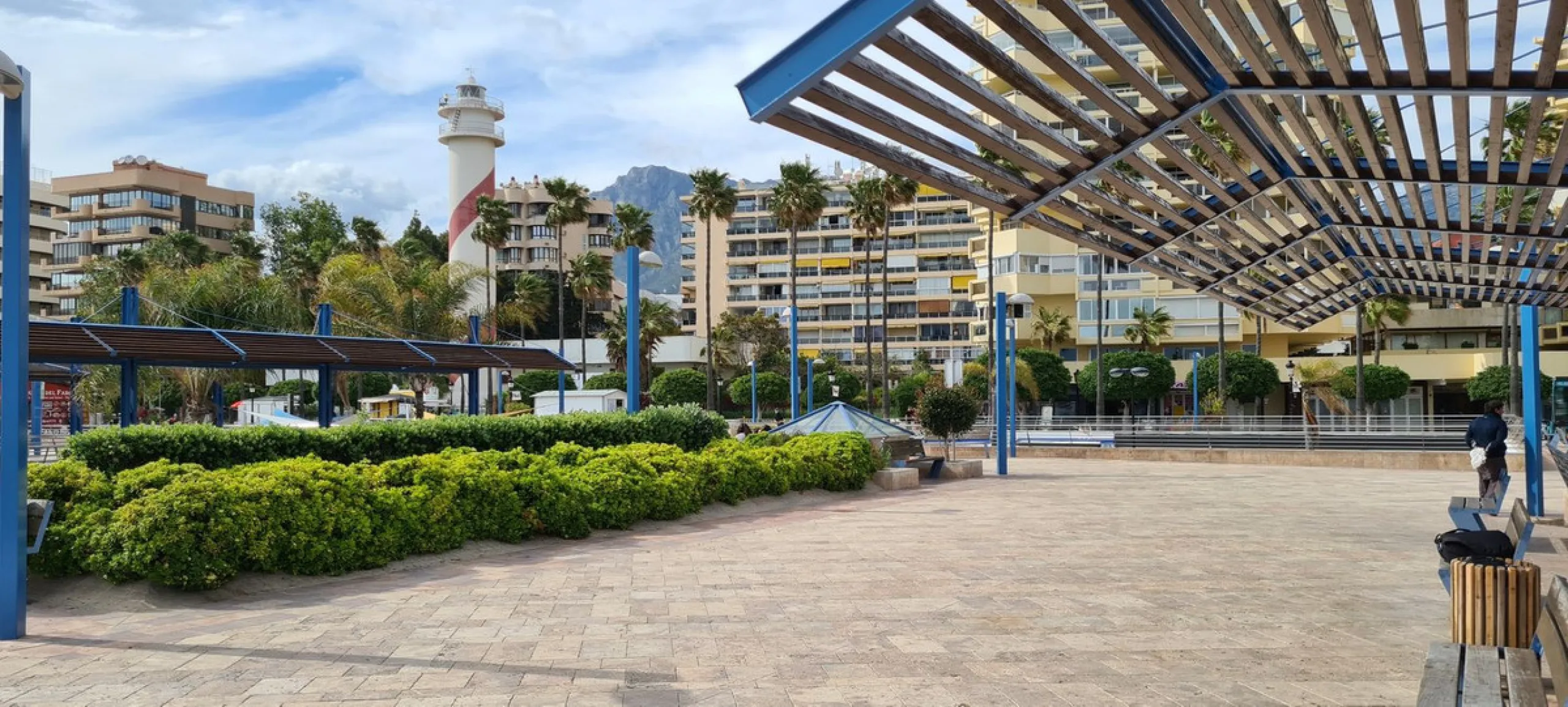 Luxury 3-Bedroom Apartment in the Heart of Marbella – Second Line to the Beach