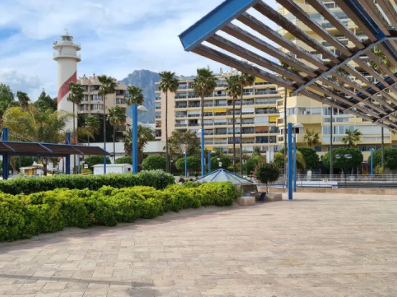 Luxury 3-Bedroom Apartment in the Heart of Marbella – Second Line to the Beach