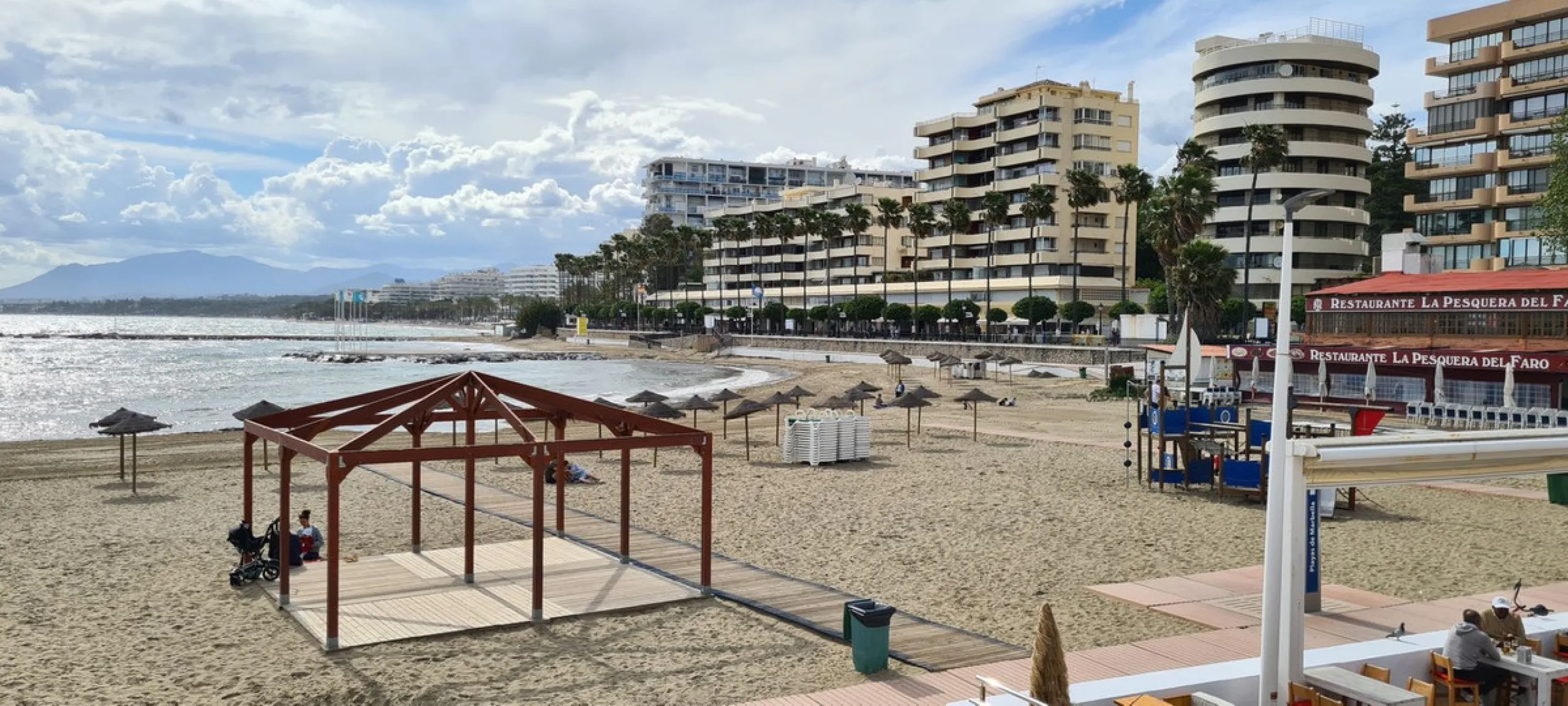 Luxury 3-Bedroom Apartment in the Heart of Marbella – Second Line to the Beach