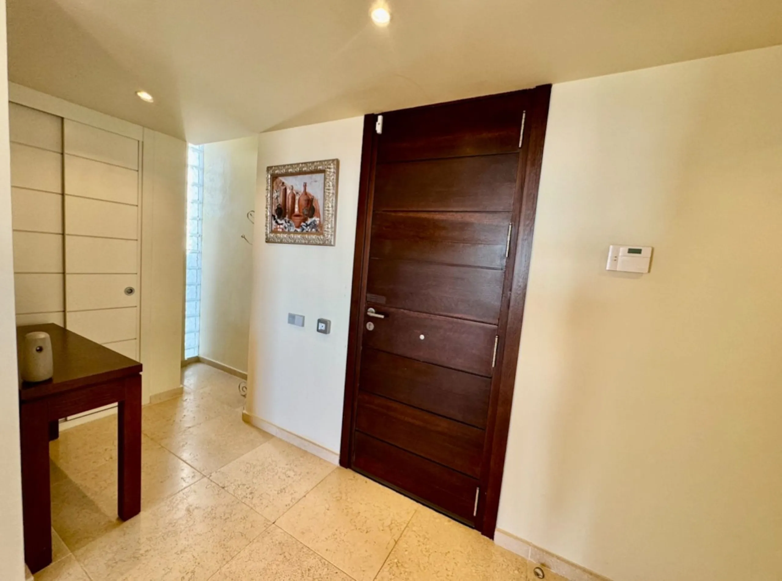 Luxury Penthouse with sea view, located in gated community "Alanda Los Flamingos", Benahavis.