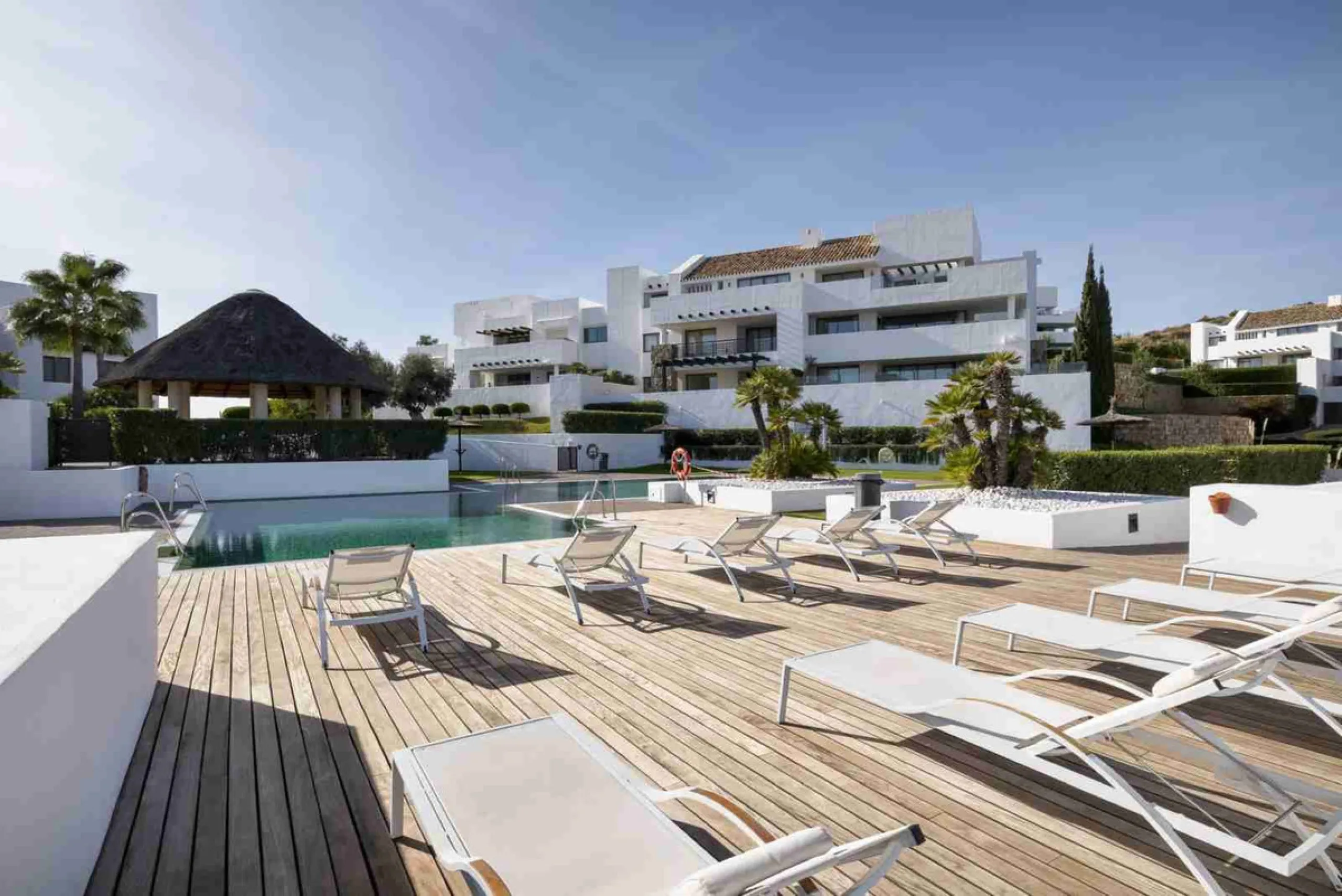 Luxury Penthouse with sea view, located in gated community "Alanda Los Flamingos", Benahavis.