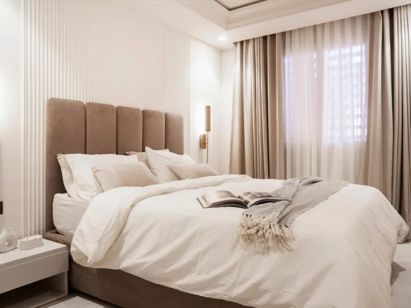 BEACHFRONT 3-BED APARTMENT ON THE NEW GOLDEN MILE