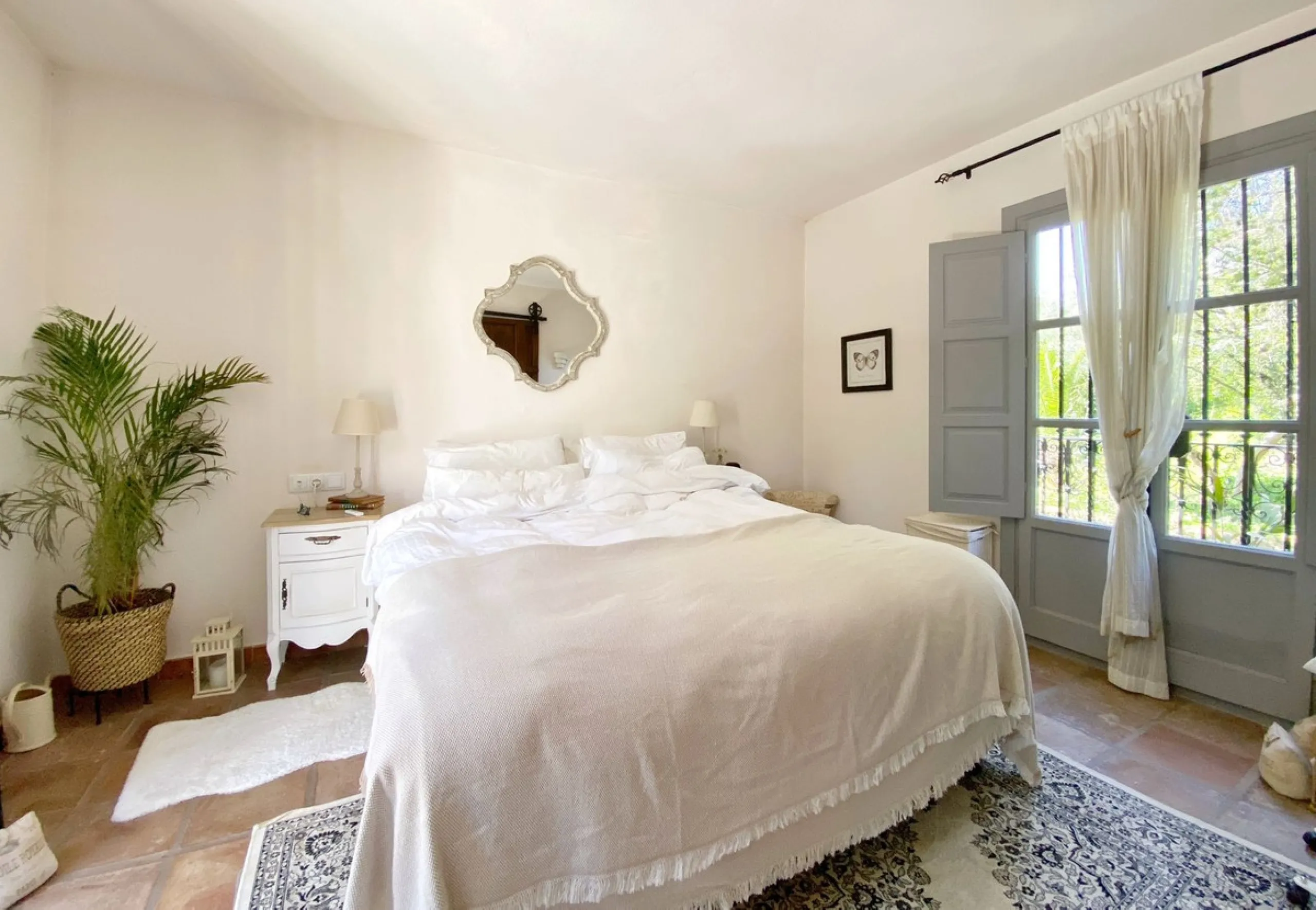 House - Semi-Detached House в продаже в Marbella, Málaga. В доме 3 спален и 2 ванных комнат. Площадь дома 107 м². Площадь участка 125 м²