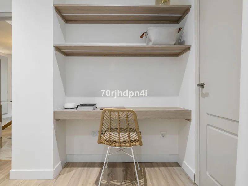 Fully Renovated Ground Floor Apartment in a Prime Location in Nueva Andalucía