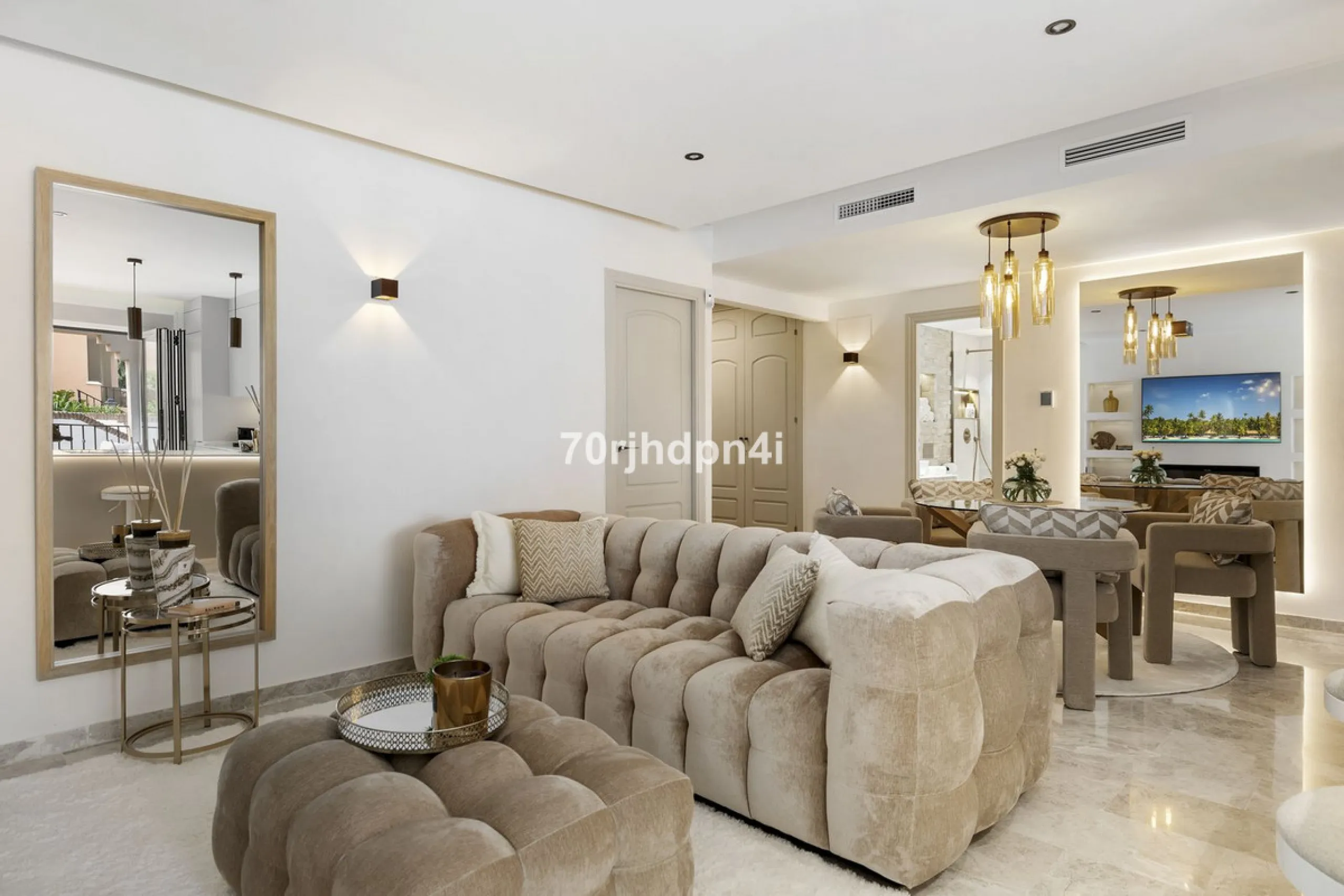 Fully Renovated Ground Floor Apartment in a Prime Location in Nueva Andalucía