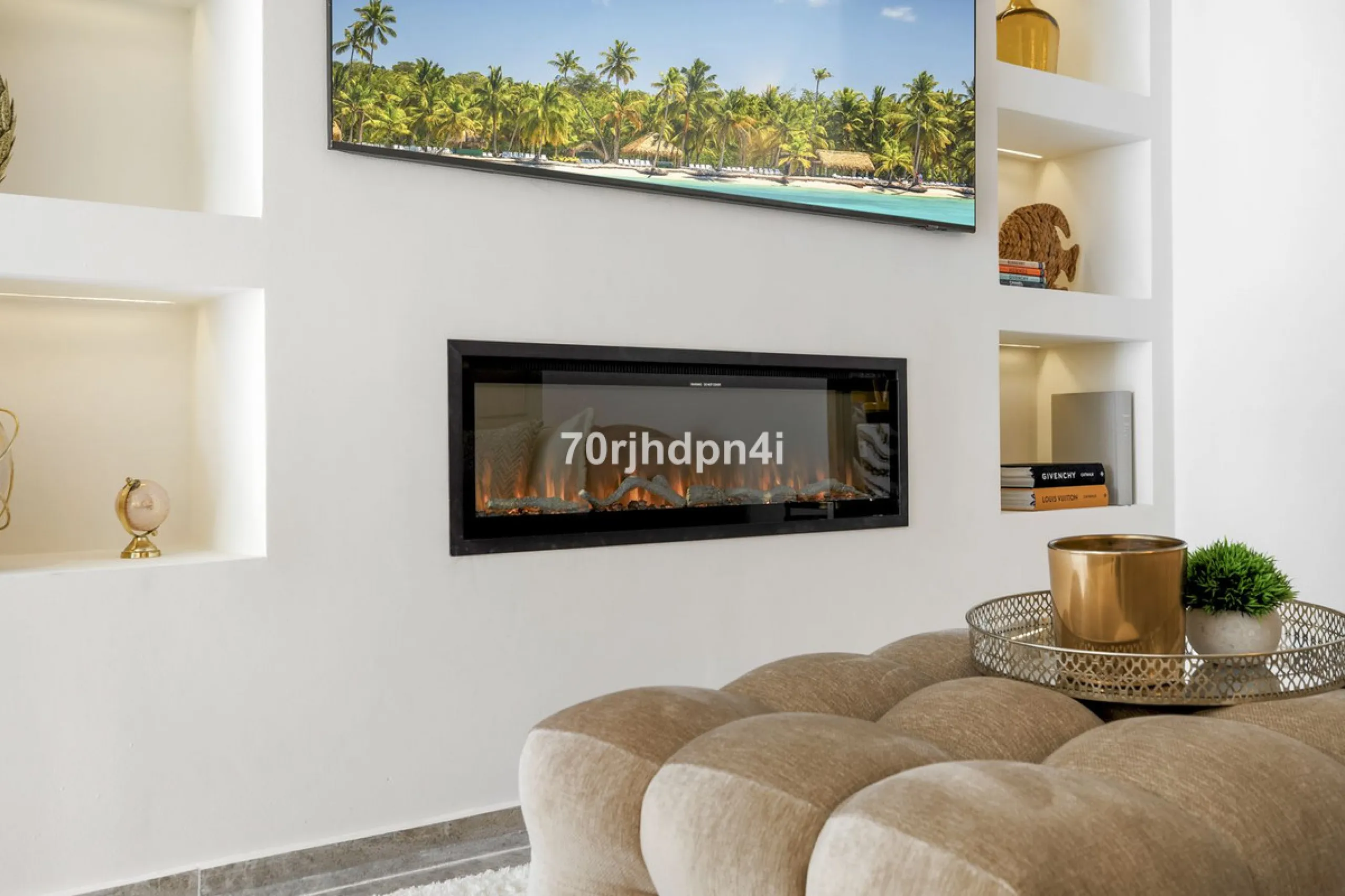 Fully Renovated Ground Floor Apartment in a Prime Location in Nueva Andalucía