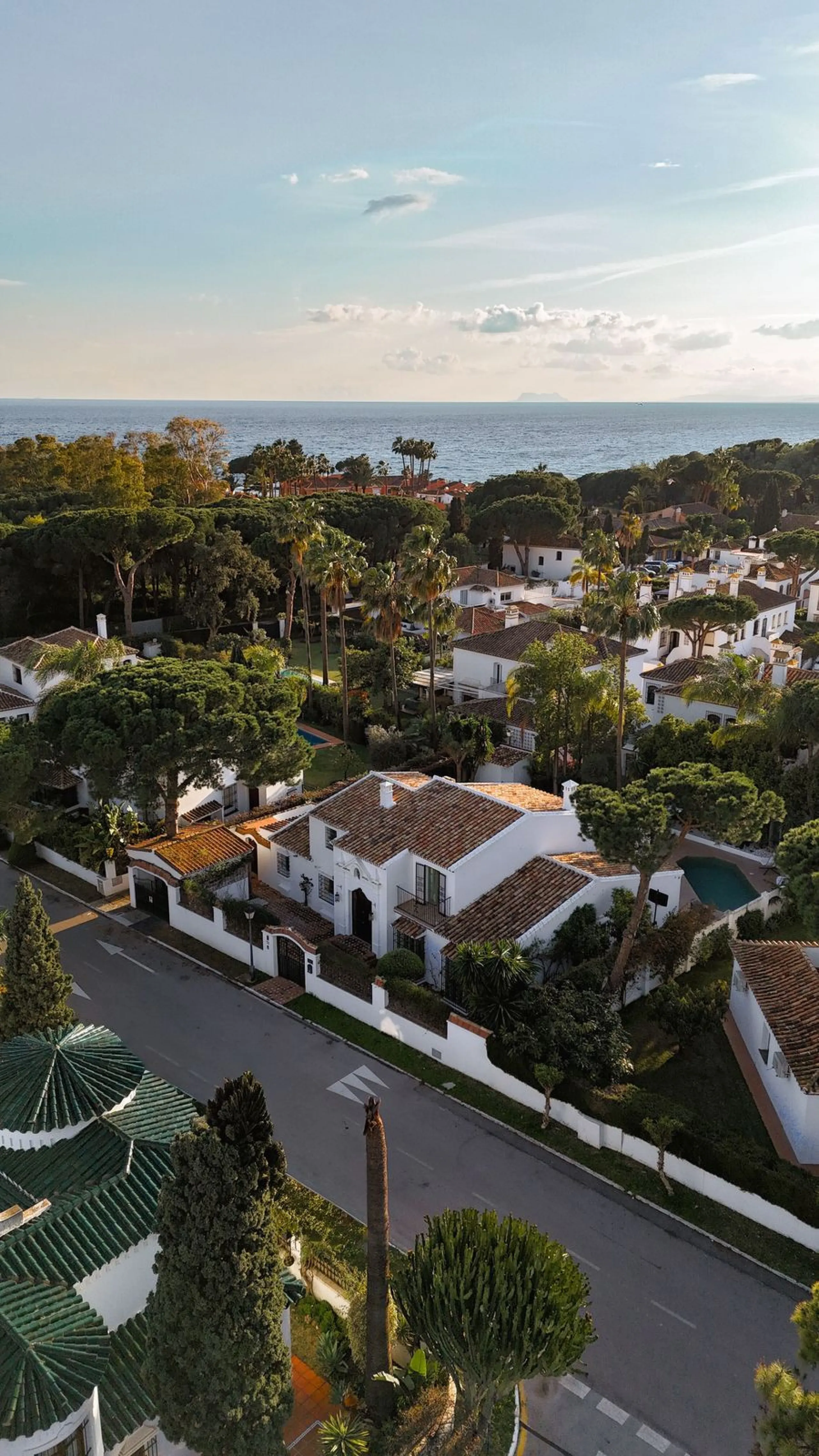 Exclusive Detached Beachside Villa - renovated in 2021