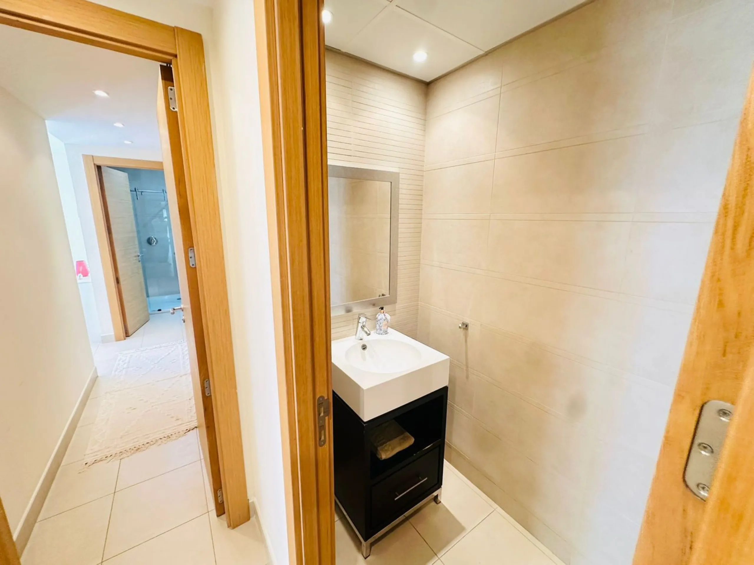 Apartment - Penthouse в продаже в Marbella, Málaga. В доме 3 спален и 3 ванных комнат. Площадь дома 139 м²