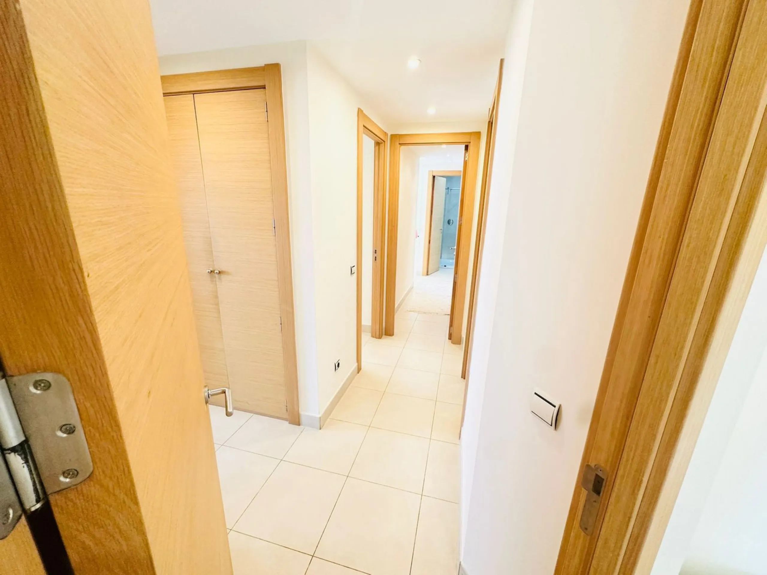 Apartment - Penthouse в продаже в Marbella, Málaga. В доме 3 спален и 3 ванных комнат. Площадь дома 139 м²