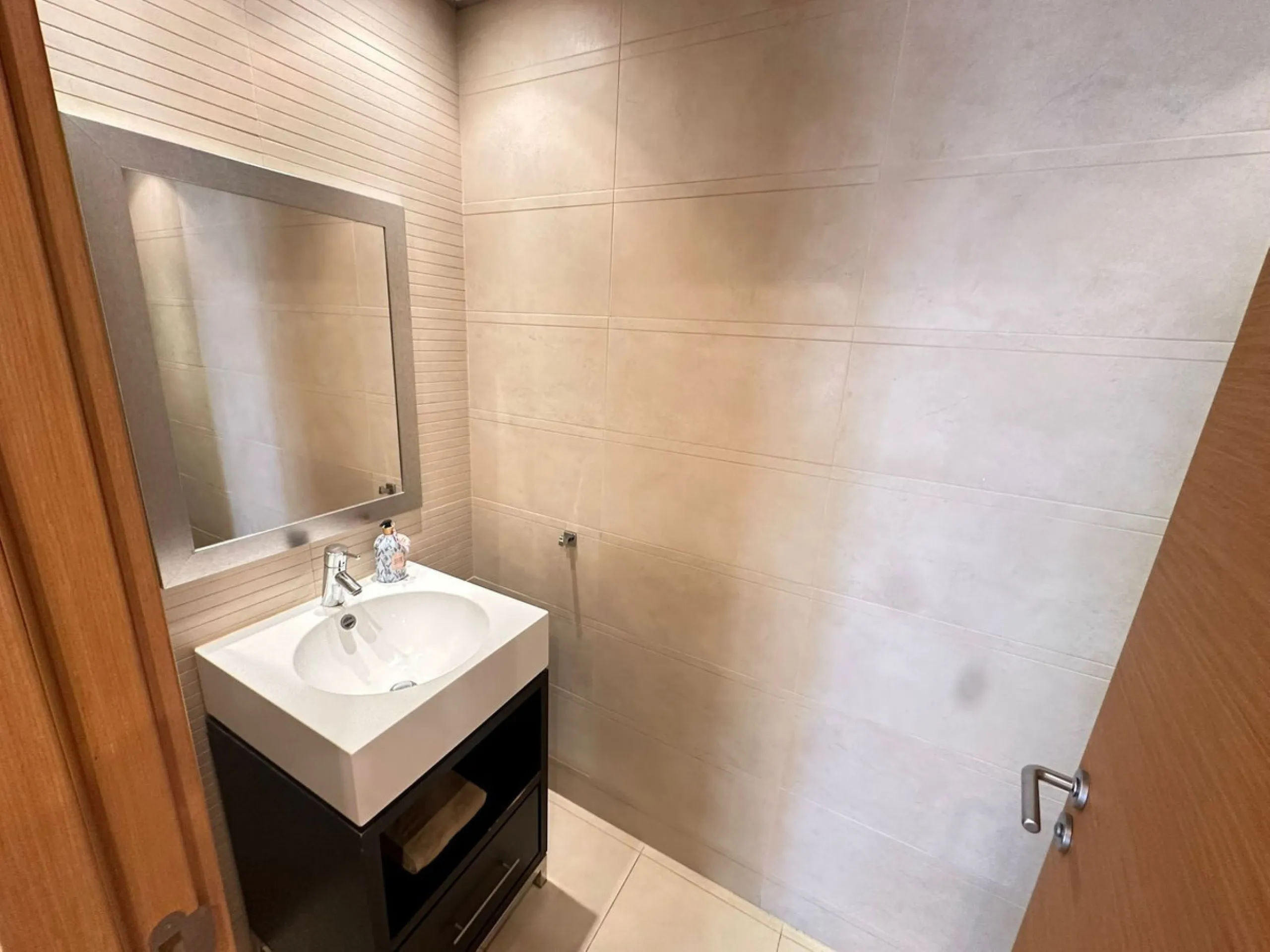 Apartment - Penthouse в продаже в Marbella, Málaga. В доме 3 спален и 3 ванных комнат. Площадь дома 139 м²