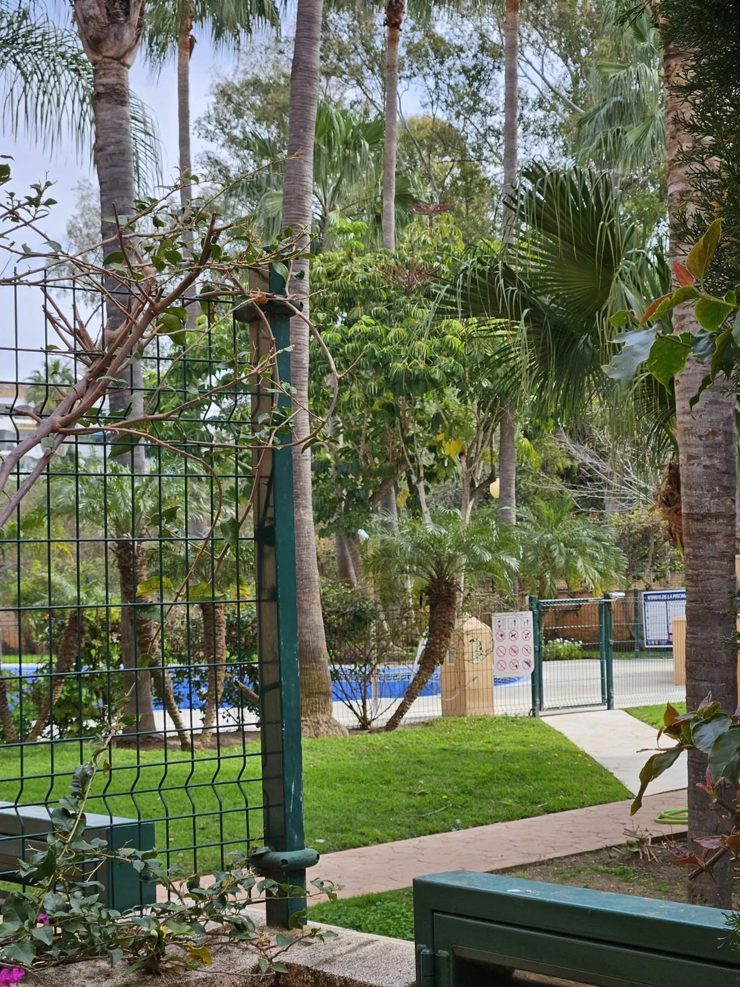 Апартамент нижний этаж, Las Chapas, Costa del Sol