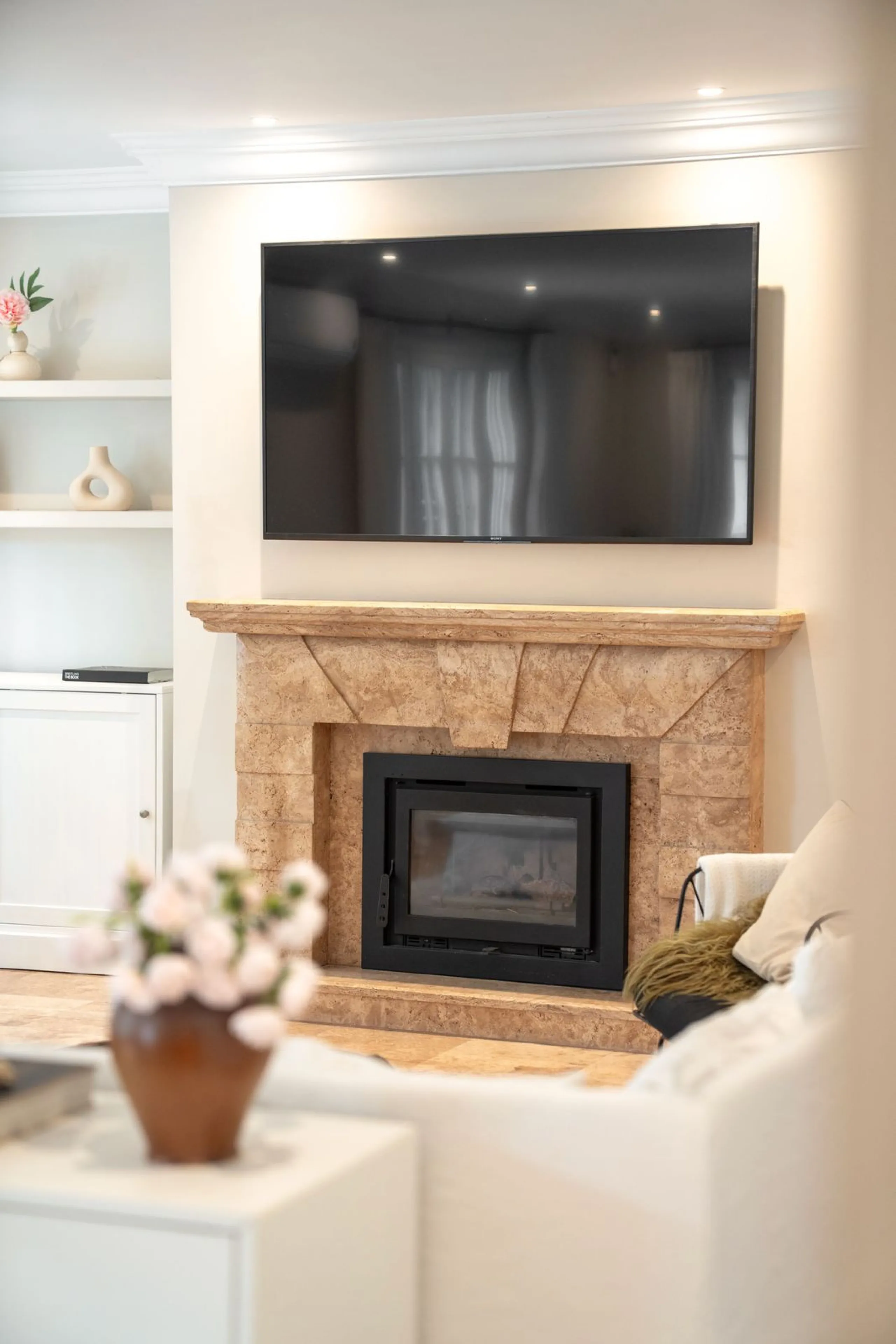 Exclusive Detached Beachside Villa - renovated in 2021