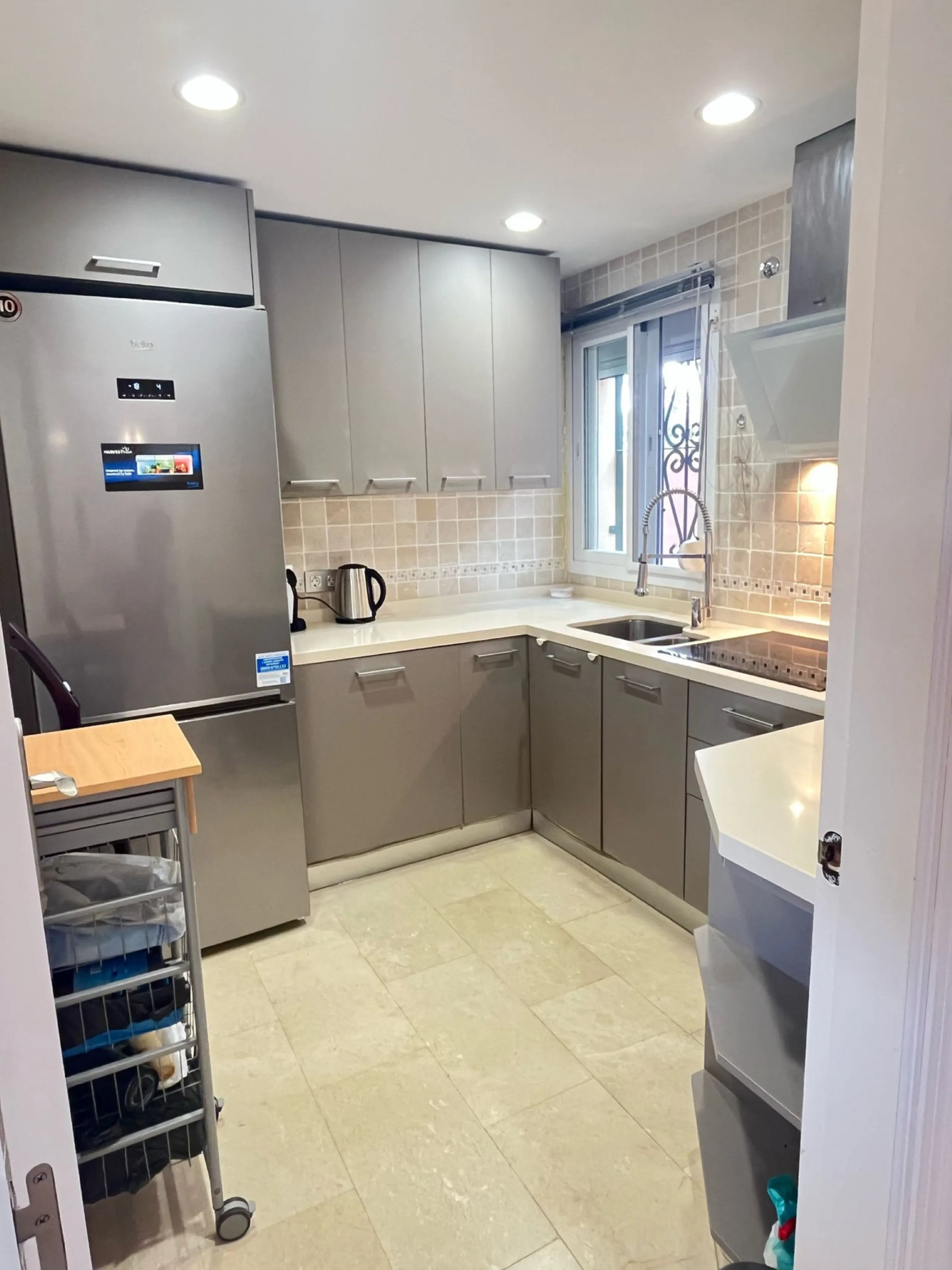 House - Townhouse в продаже в Marbella, Málaga. В доме 4 спален и 4 ванных комнат. Площадь дома 174 м². Площадь участка 128 м²