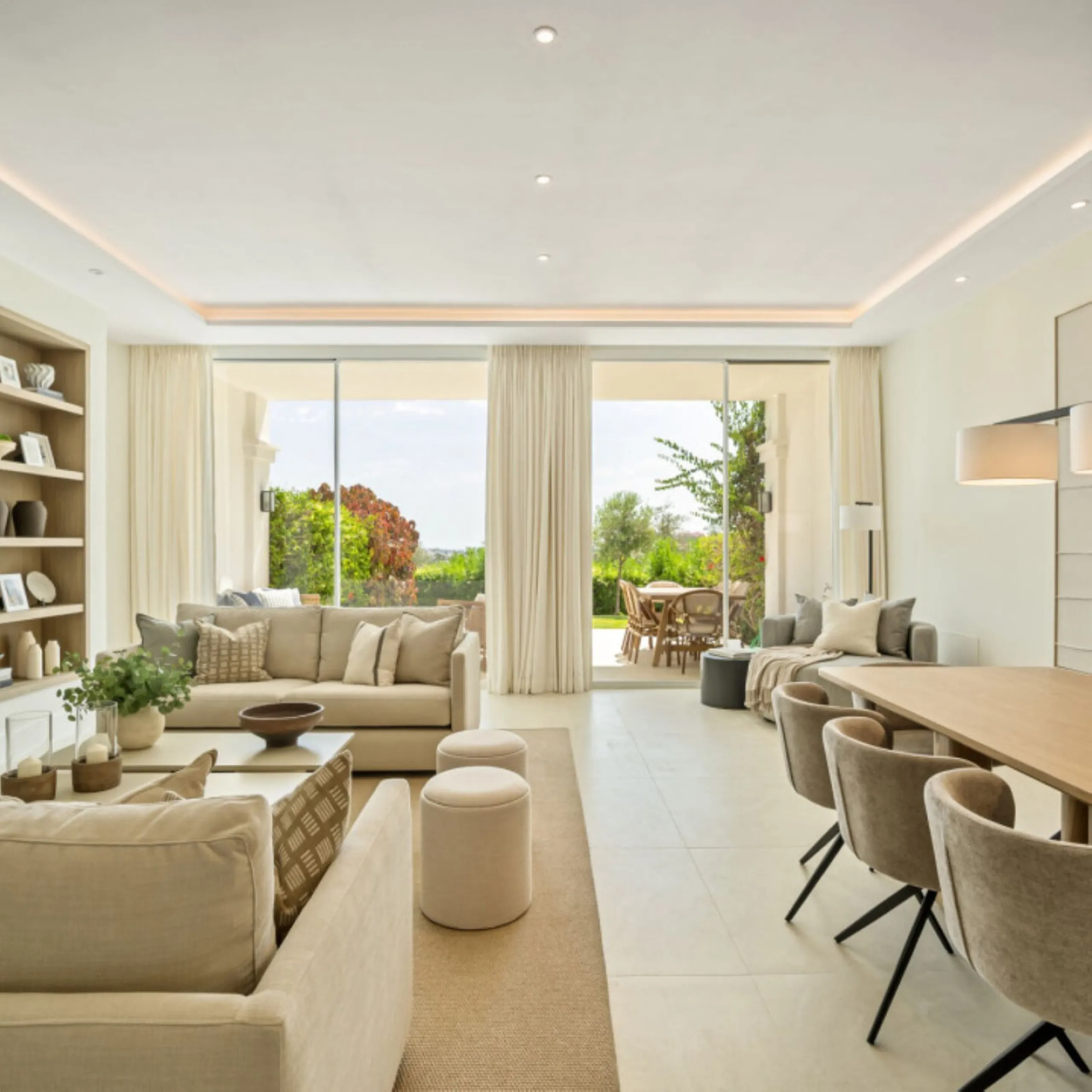 House - Townhouse в продаже в Benahavís, Málaga. В доме 4 спален и 4 ванных комнат. Площадь дома 198 м²