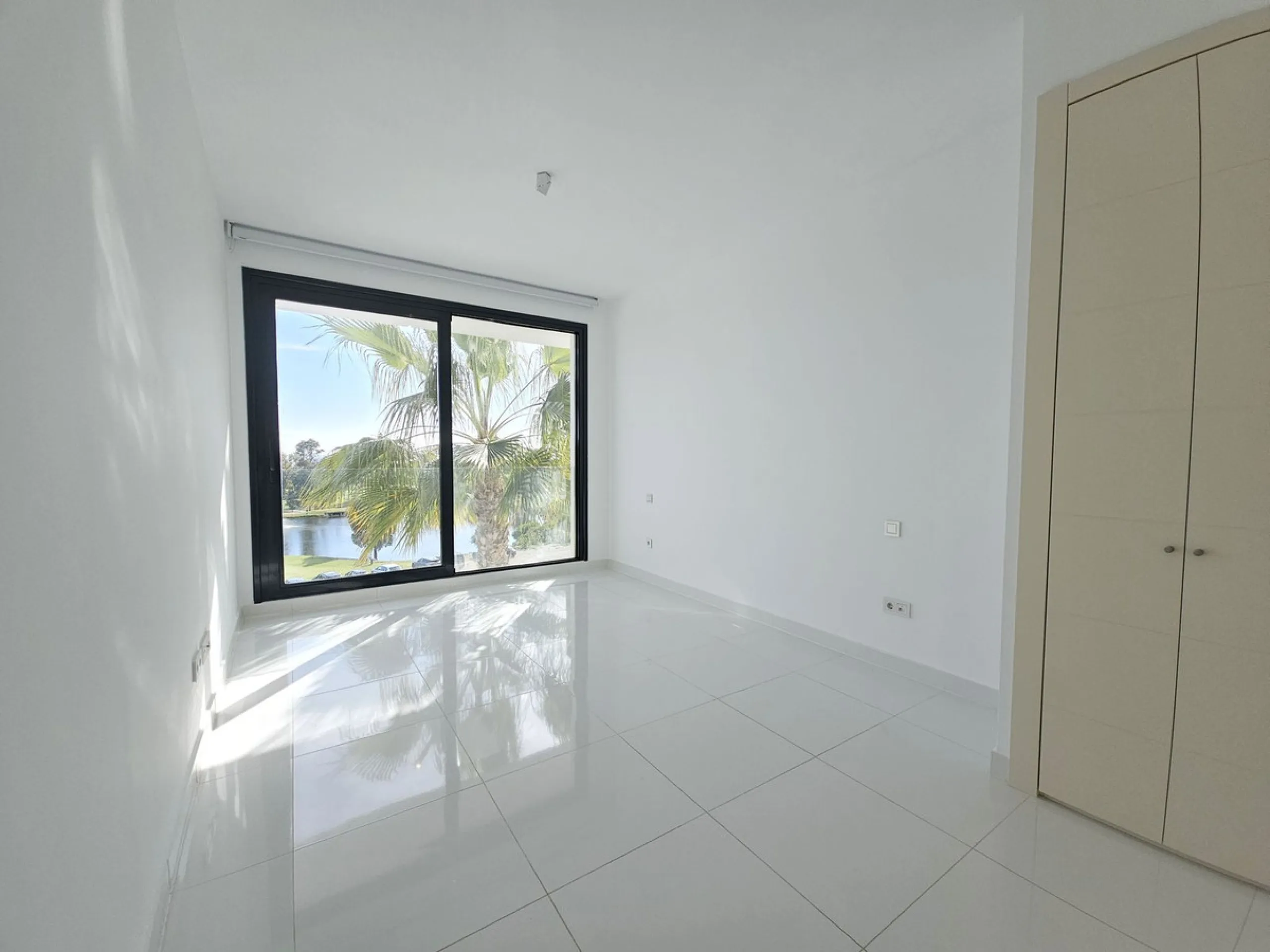 2-Bedroom Penthouse Apartment with stunning Sea and golf Views for Sale
