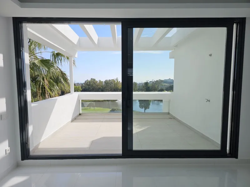 2-Bedroom Penthouse Apartment with stunning Sea and golf Views for Sale