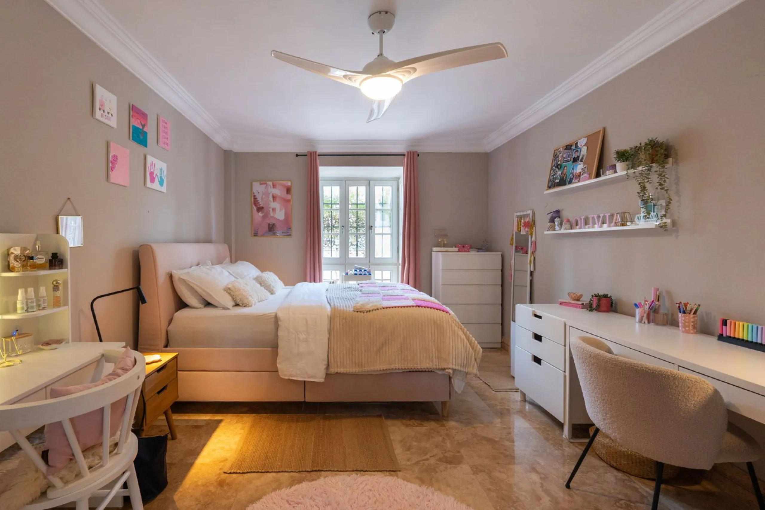 Exclusive Detached Beachside Villa - renovated in 2021