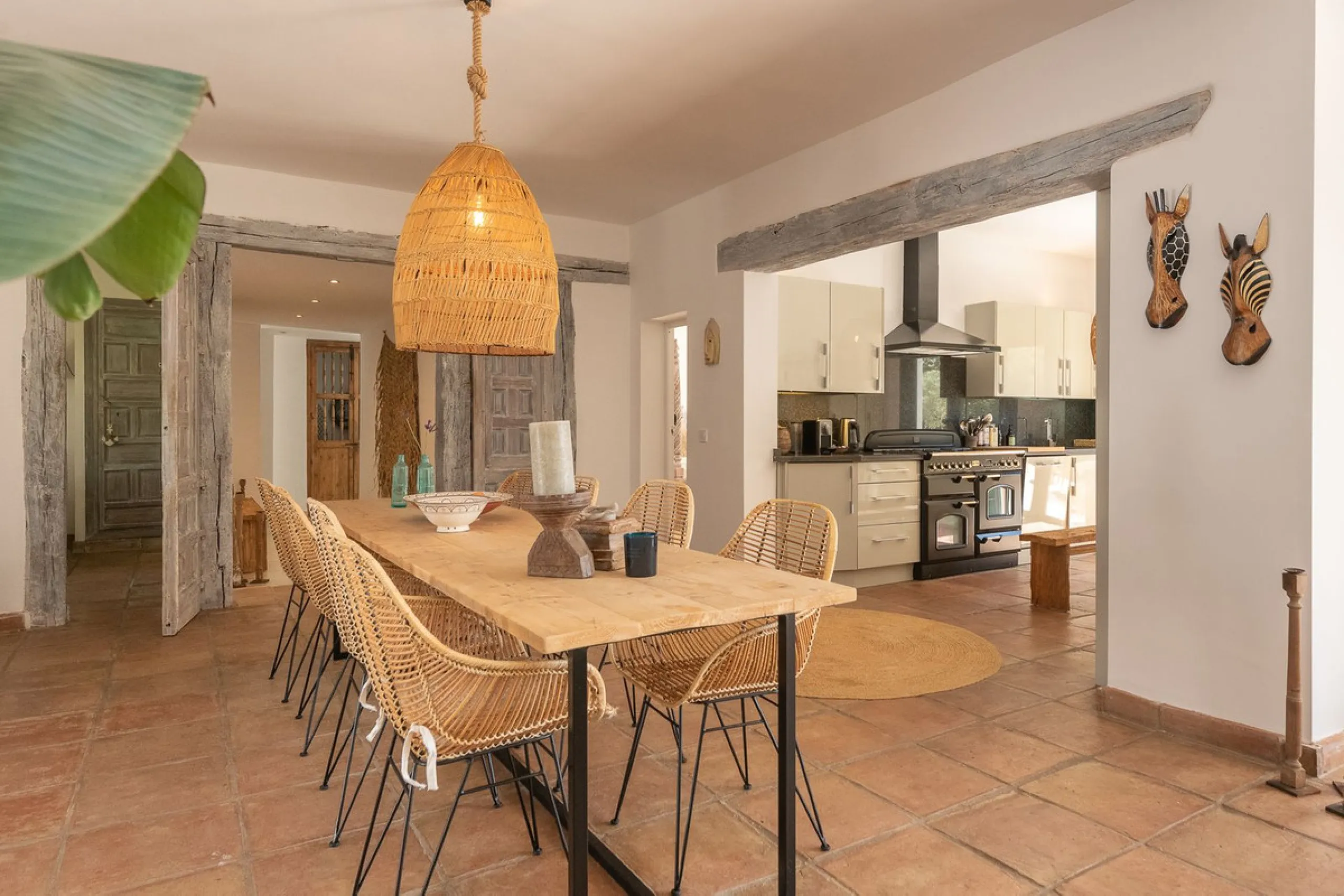 Stunning One-Level Ibiza style Villa in Prestigious Hacienda Las Chapas, Marbella East