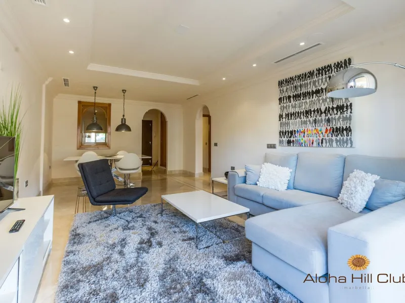 Apartment - Middle Floor Apartment в продаже в Marbella, Málaga. В доме 2 спален и 2 ванных комнат. Площадь дома 88 м²