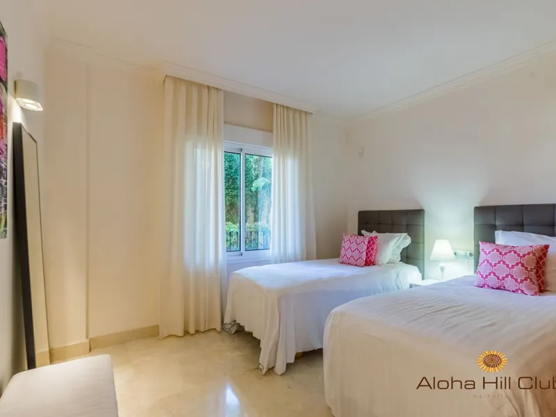 Apartment - Middle Floor Apartment в продаже в Marbella, Málaga. В доме 2 спален и 2 ванных комнат. Площадь дома 88 м²
