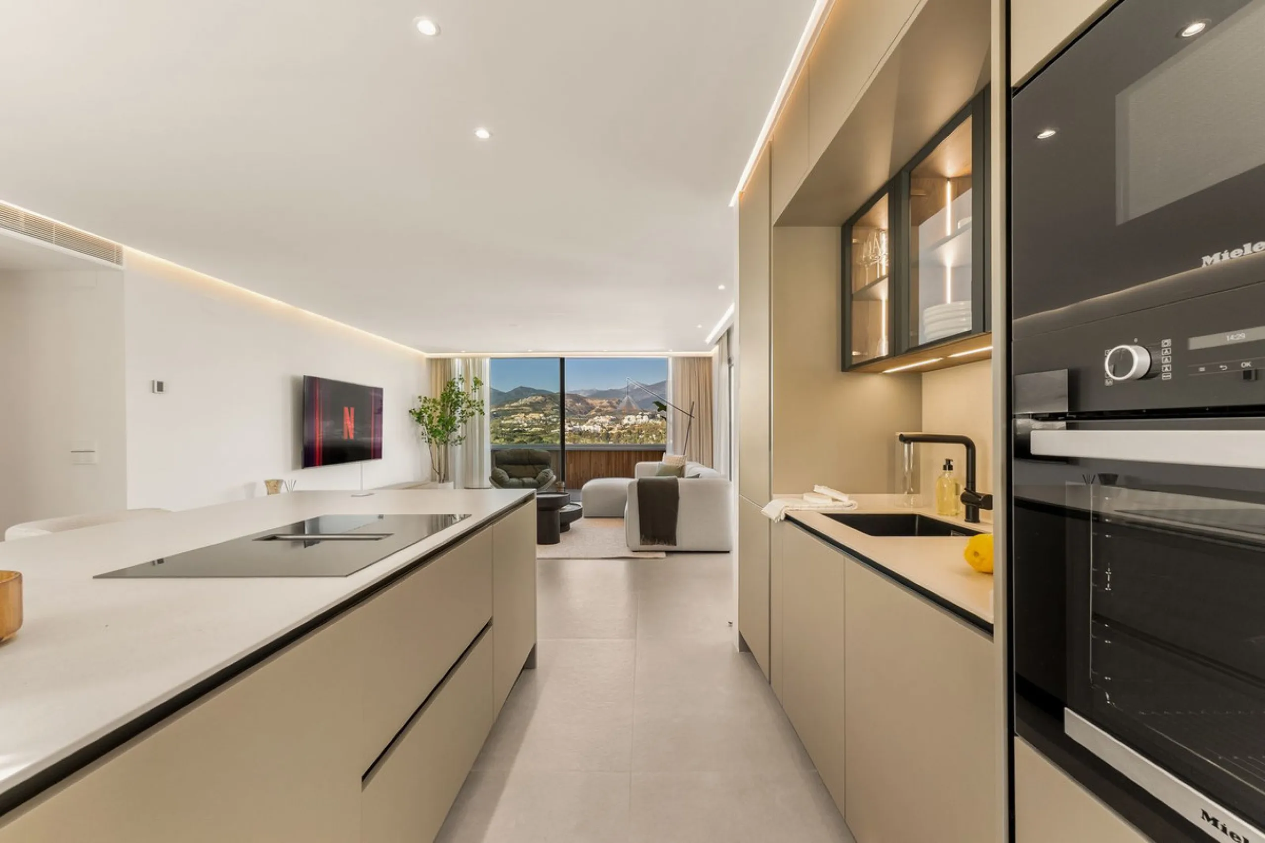 Stylish Renovated Apartment with Sea & Mountain Views