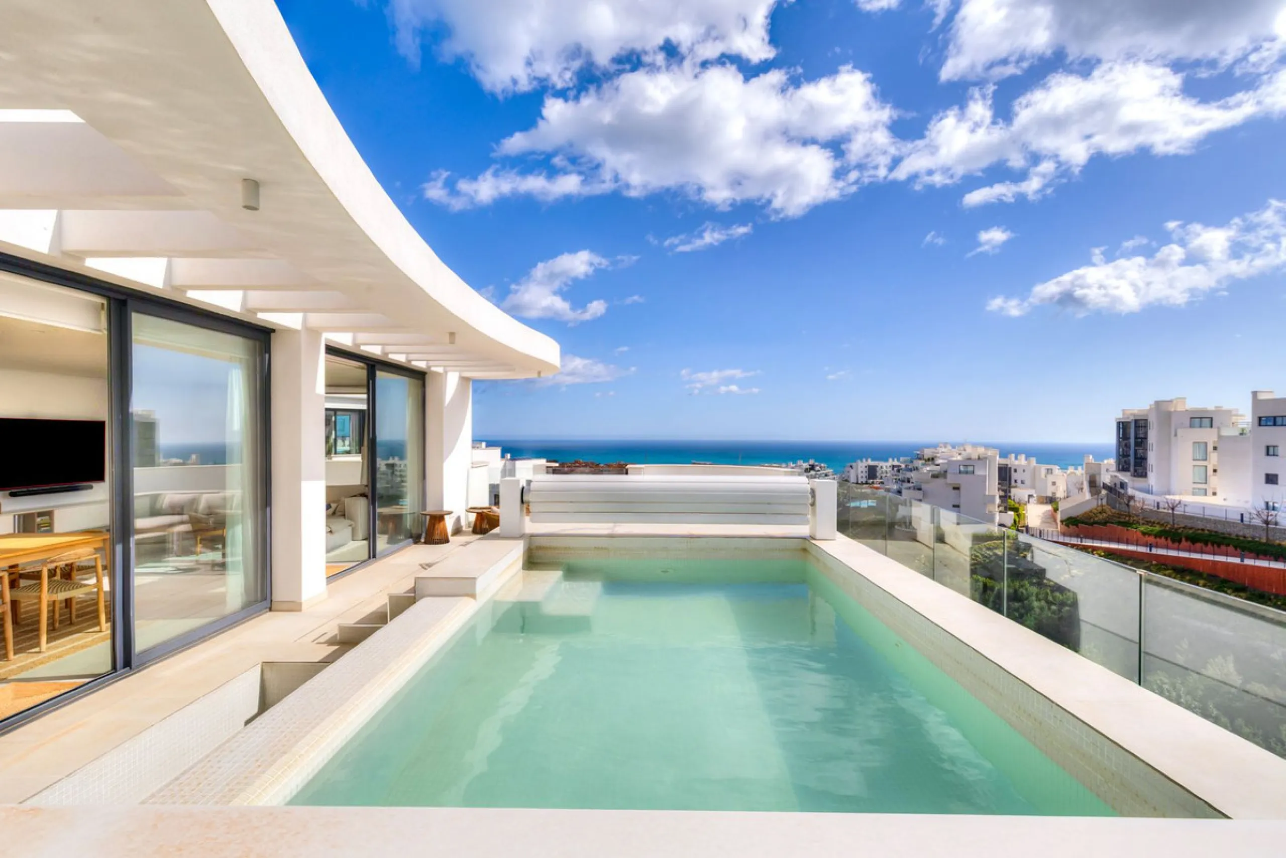 Luxury Penthouse with Panoramic Mediterranean Views – Southwest Orientation