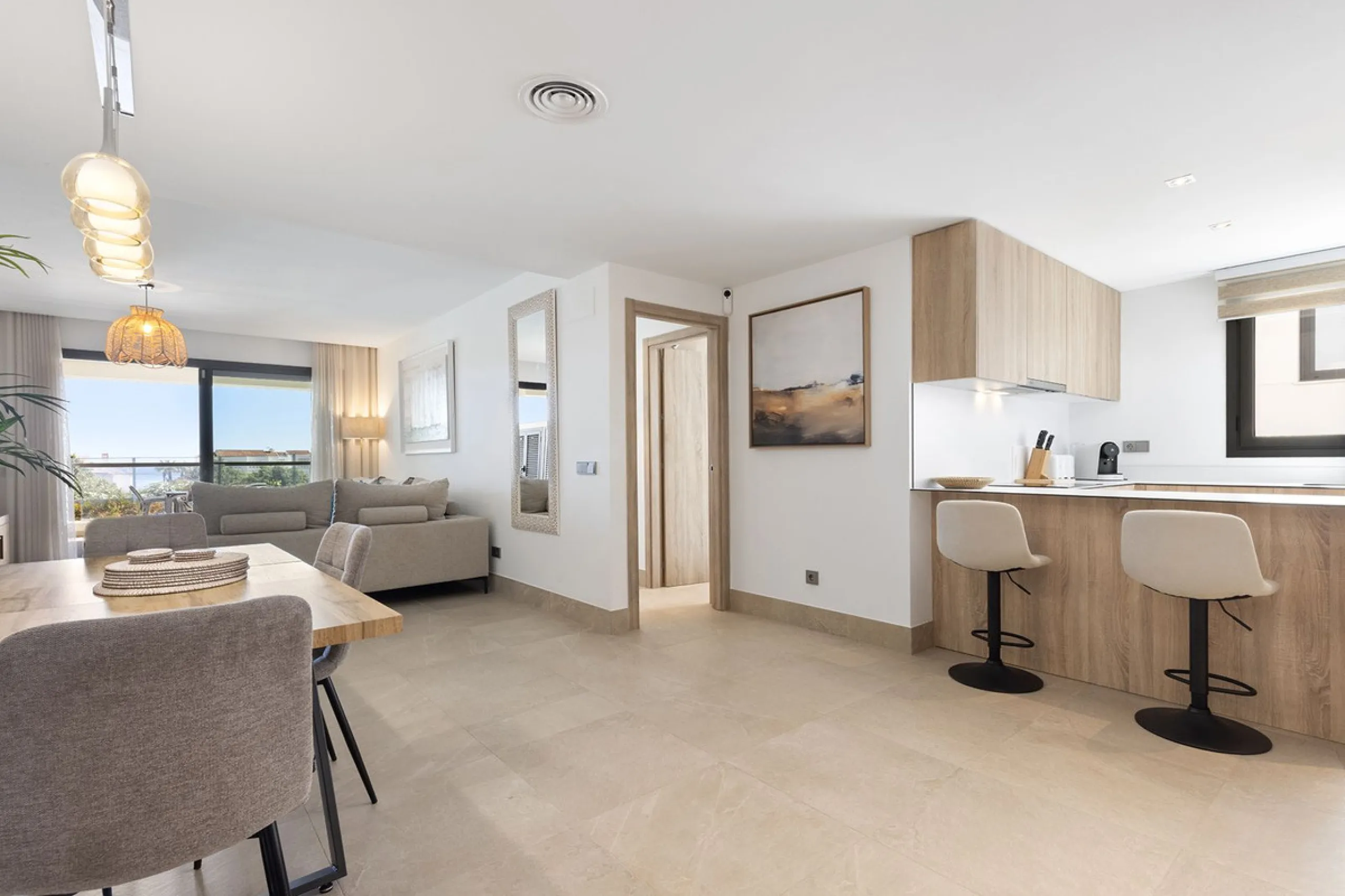 Modern luxury apartment in Solemar, Casares.