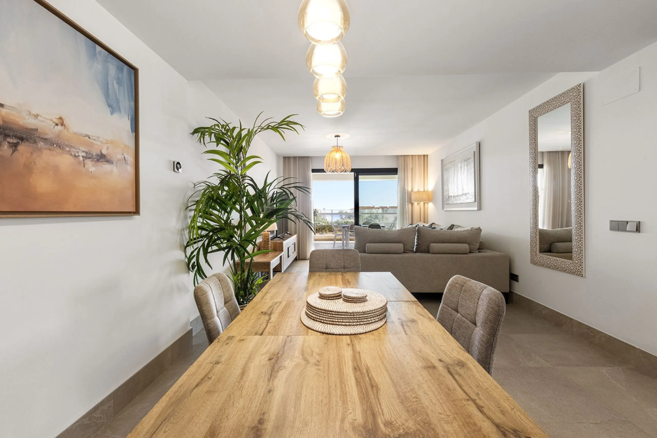 Modern luxury apartment in Solemar, Casares.