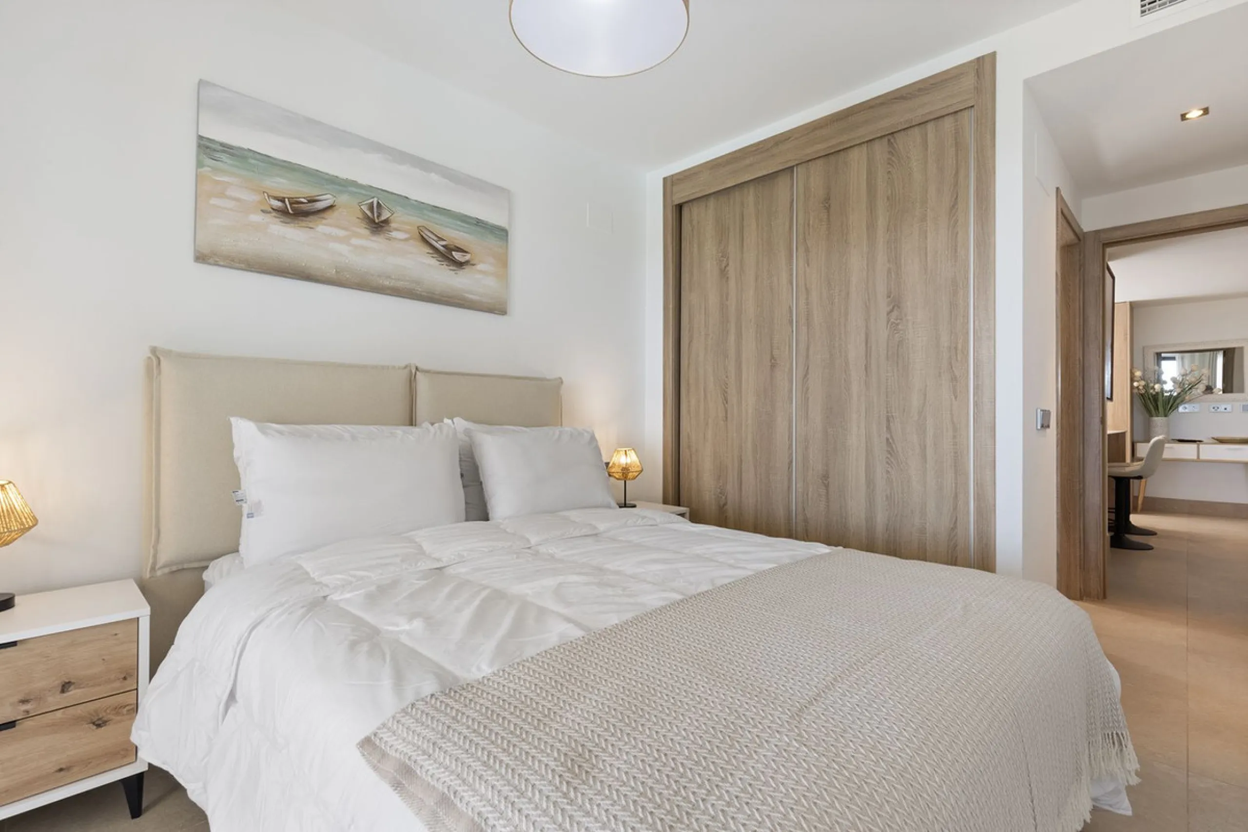 Modern luxury apartment in Solemar, Casares.