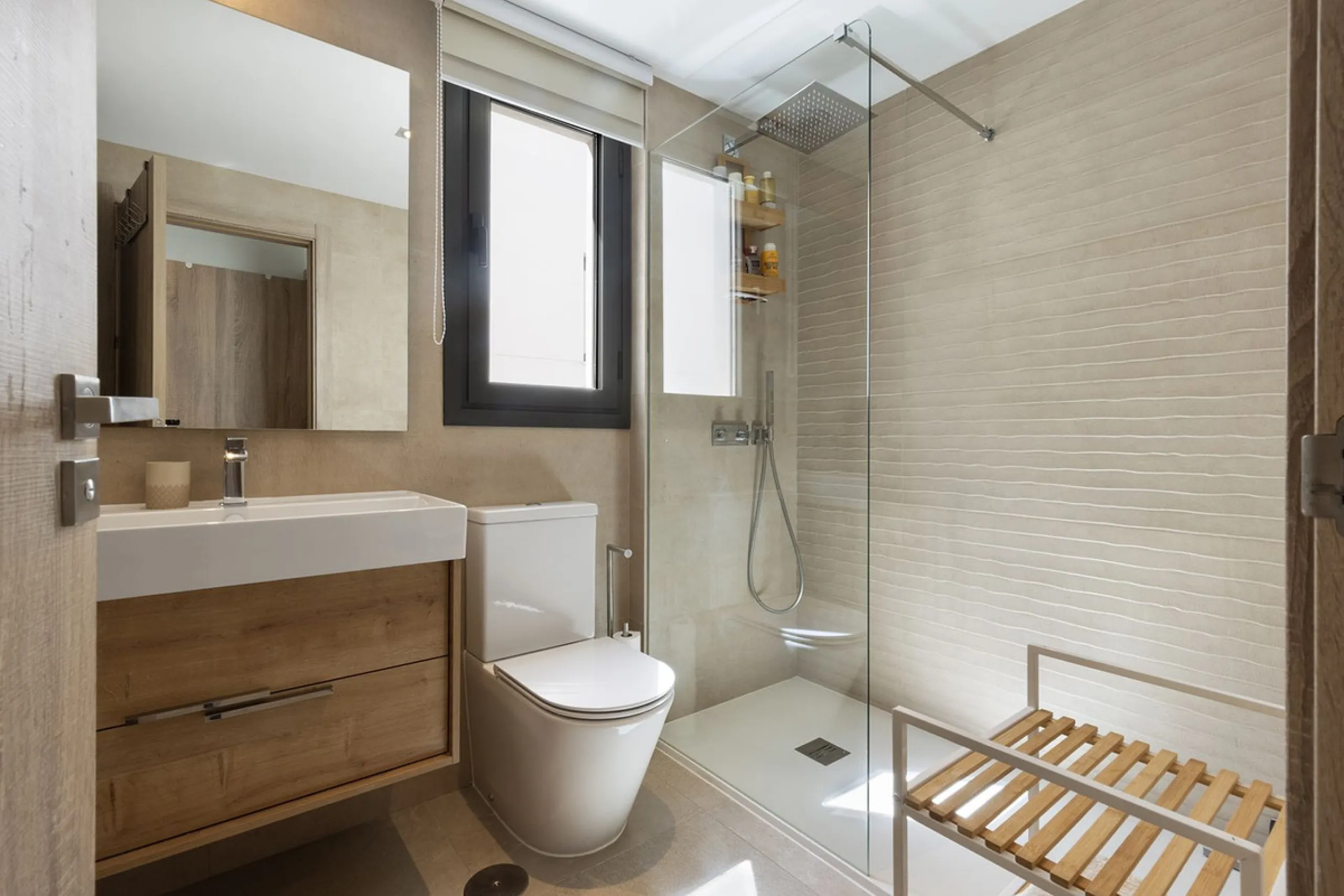 Modern luxury apartment in Solemar, Casares.