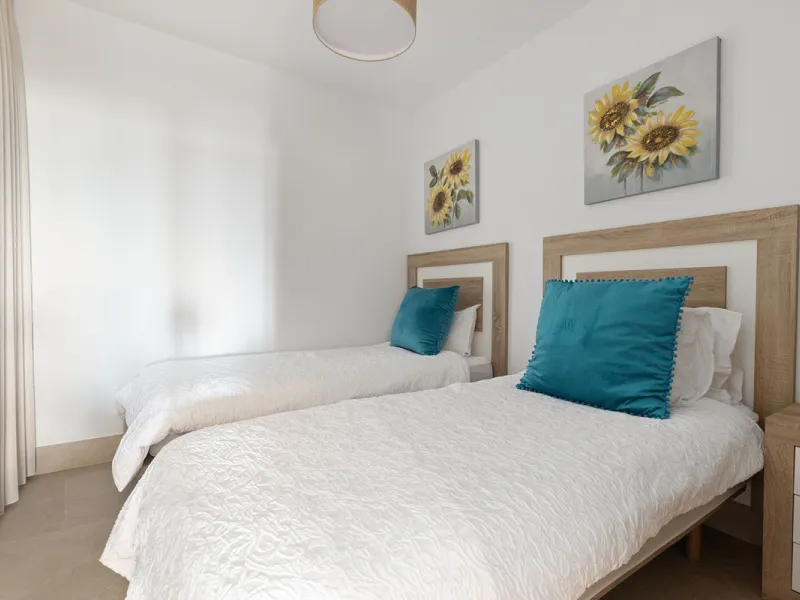 Modern luxury apartment in Solemar, Casares.