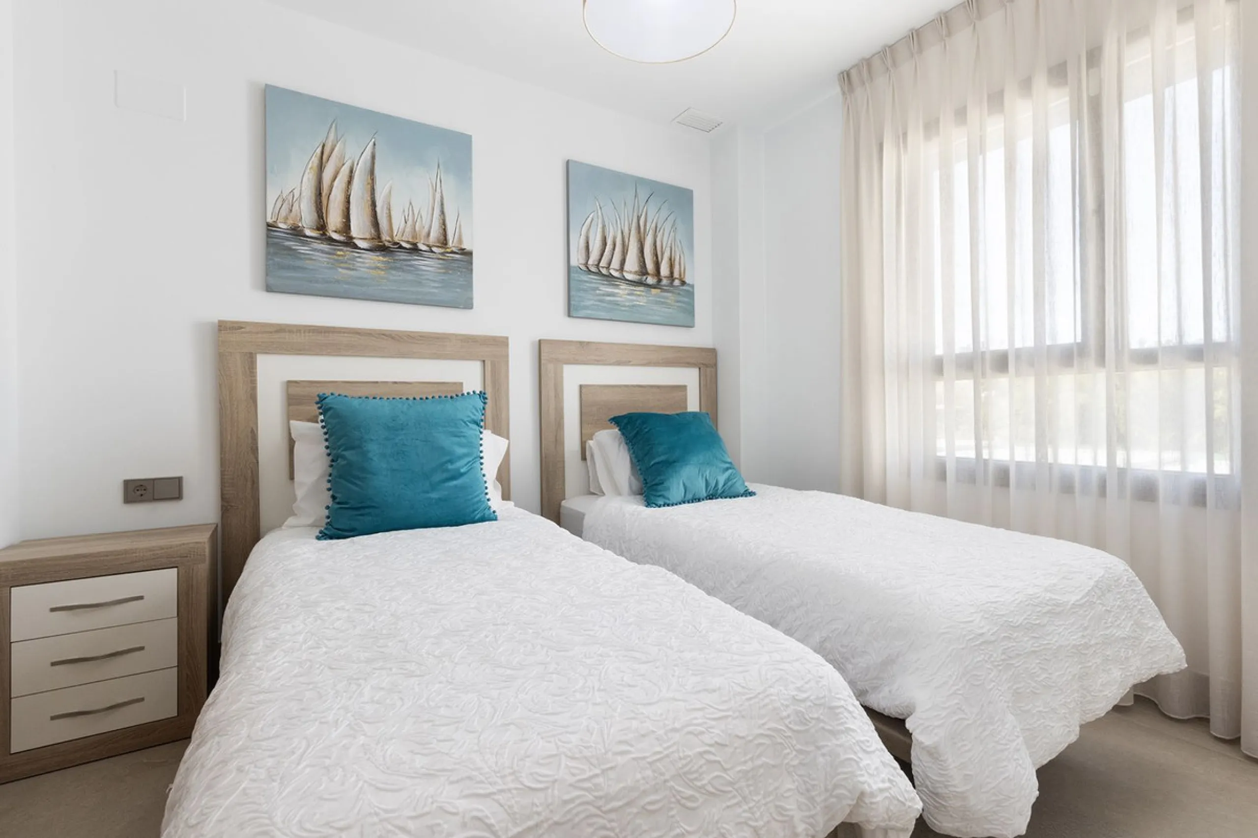 Modern luxury apartment in Solemar, Casares.