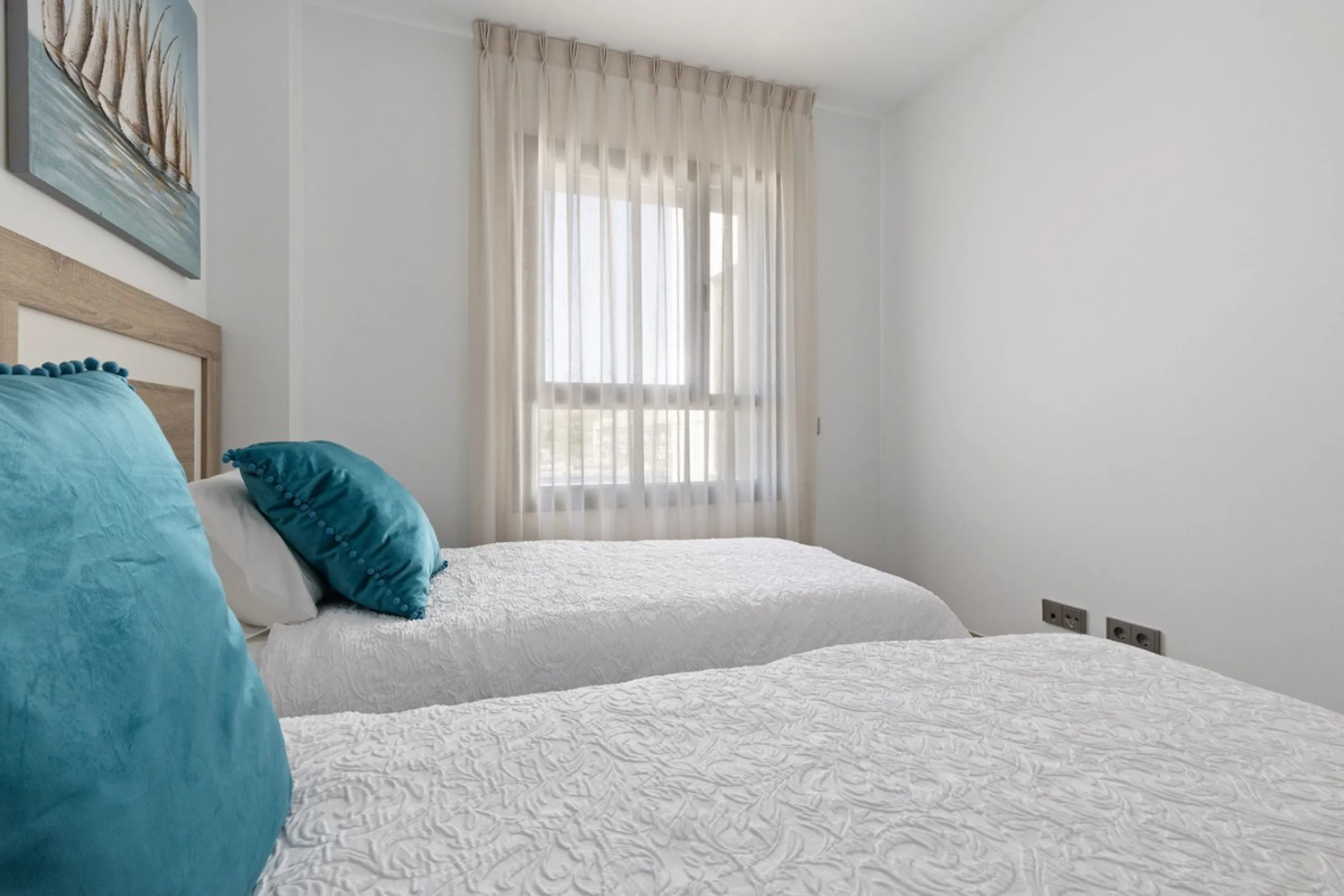 Modern luxury apartment in Solemar, Casares.