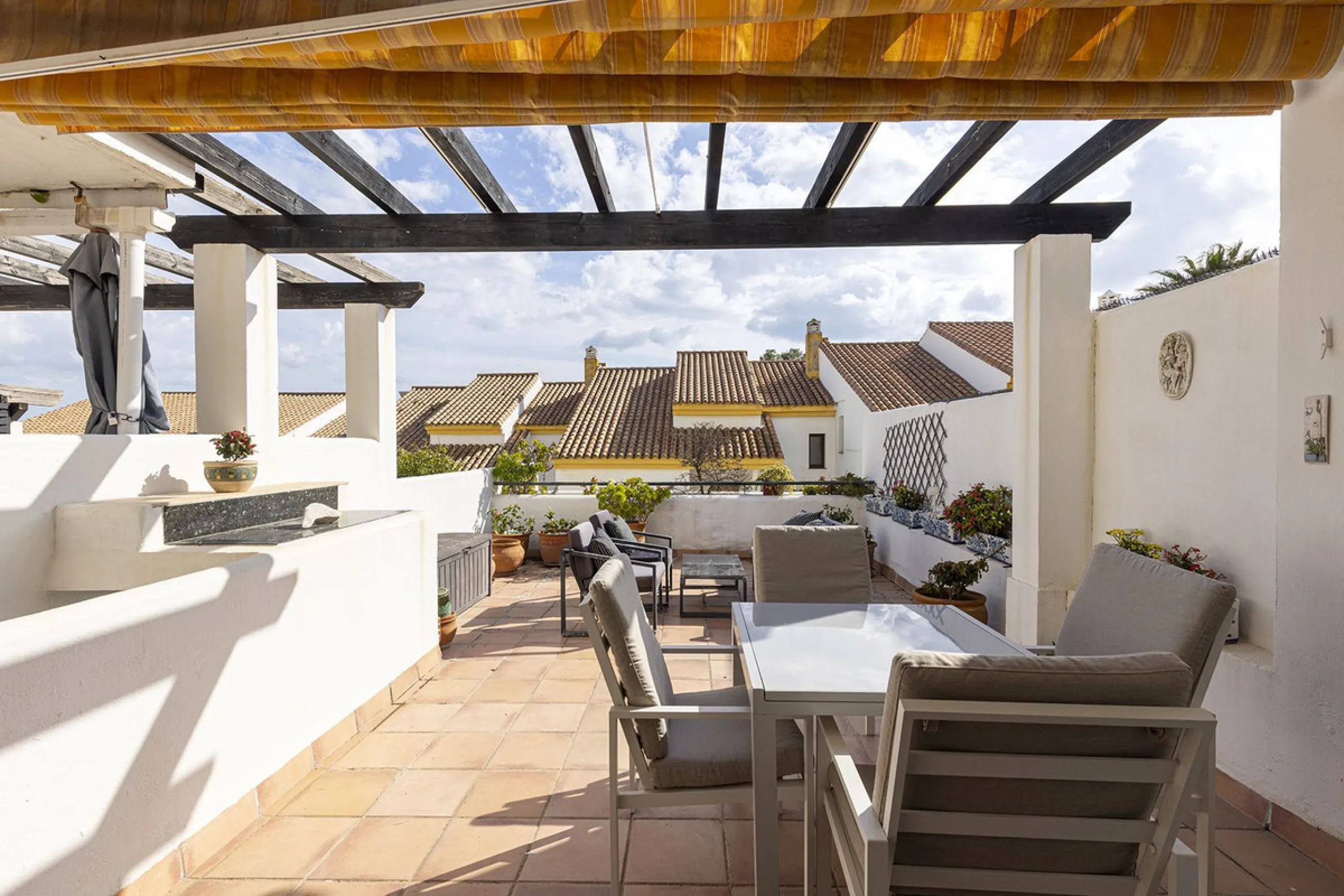 Spacious Beachfront Family Home with Incredible Sea Views and Expansive Terraces.