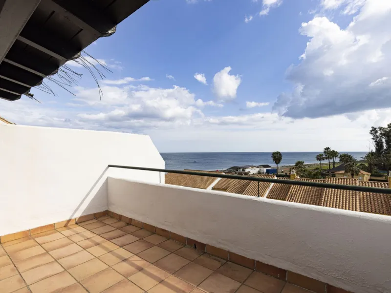 Spacious Beachfront Family Home with Incredible Sea Views and Expansive Terraces.