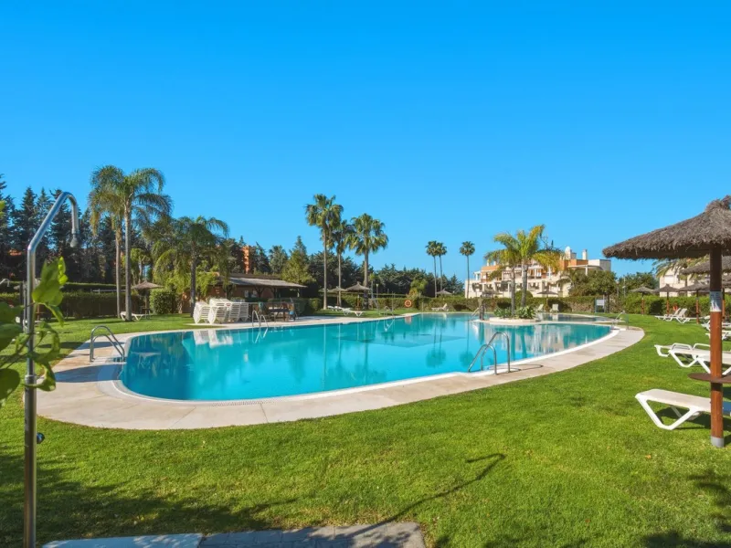 Spacious penthouse in Dunas Green, corner unit.