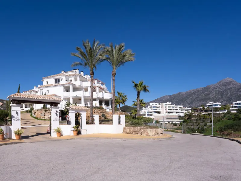 Apartment - Ground Floor Apartment в продаже в Marbella, Málaga. В доме 2 спален и 2 ванных комнат. Площадь дома 100 м²