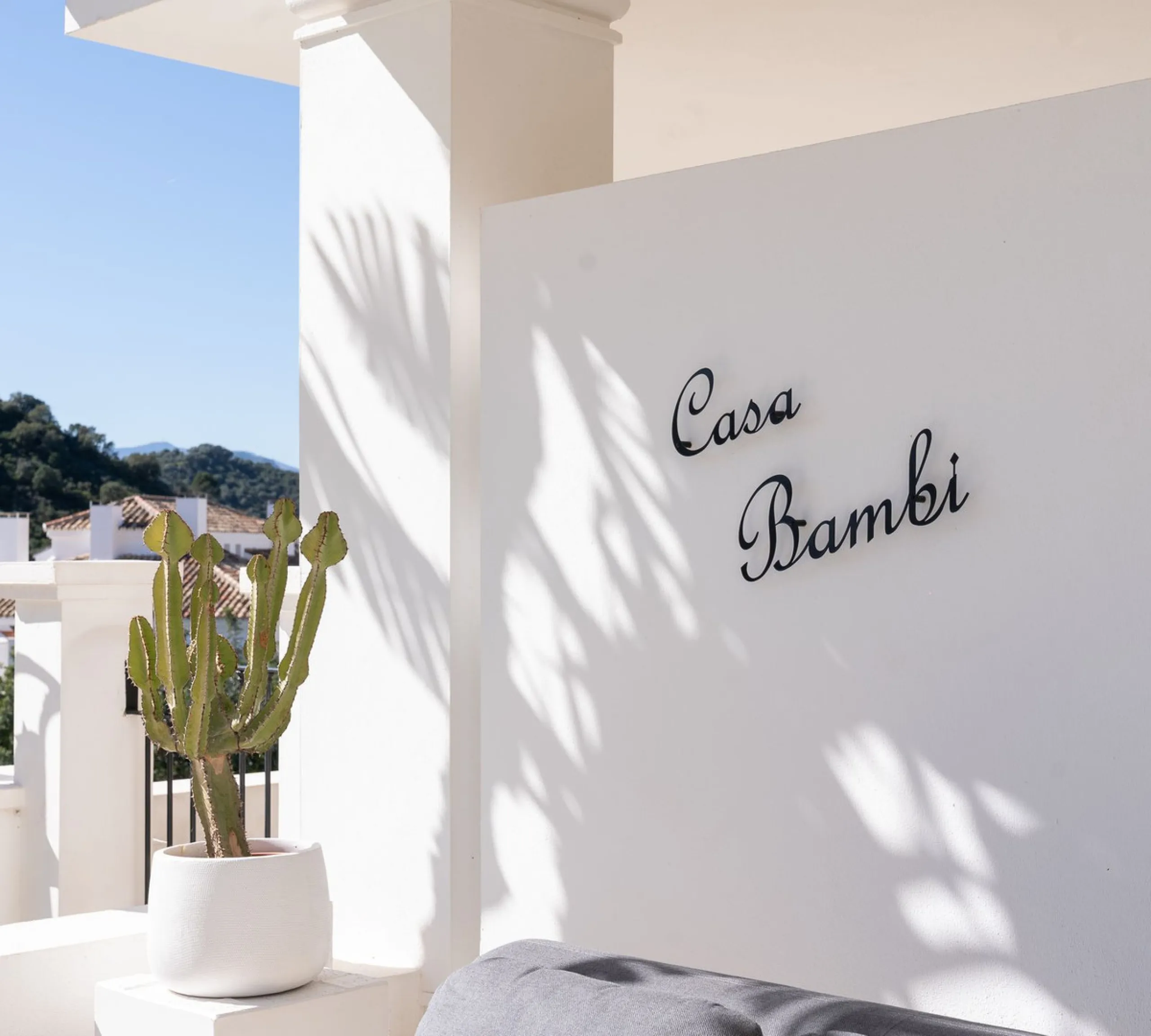 Apartment - Ground Floor Apartment в продаже в Marbella, Málaga. В доме 2 спален и 2 ванных комнат. Площадь дома 100 м²