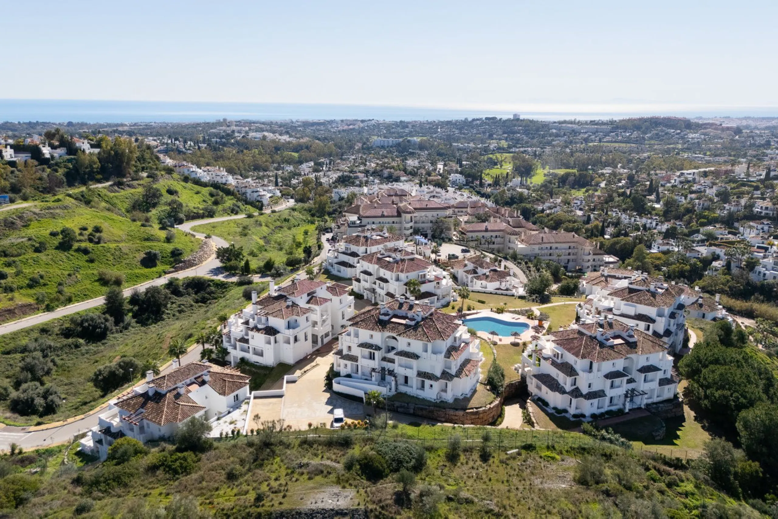 Apartment - Ground Floor Apartment в продаже в Marbella, Málaga. В доме 2 спален и 2 ванных комнат. Площадь дома 100 м²