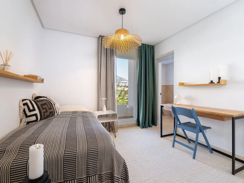 Apartment - Ground Floor Apartment в продаже в Marbella, Málaga. В доме 2 спален и 2 ванных комнат. Площадь дома 100 м²