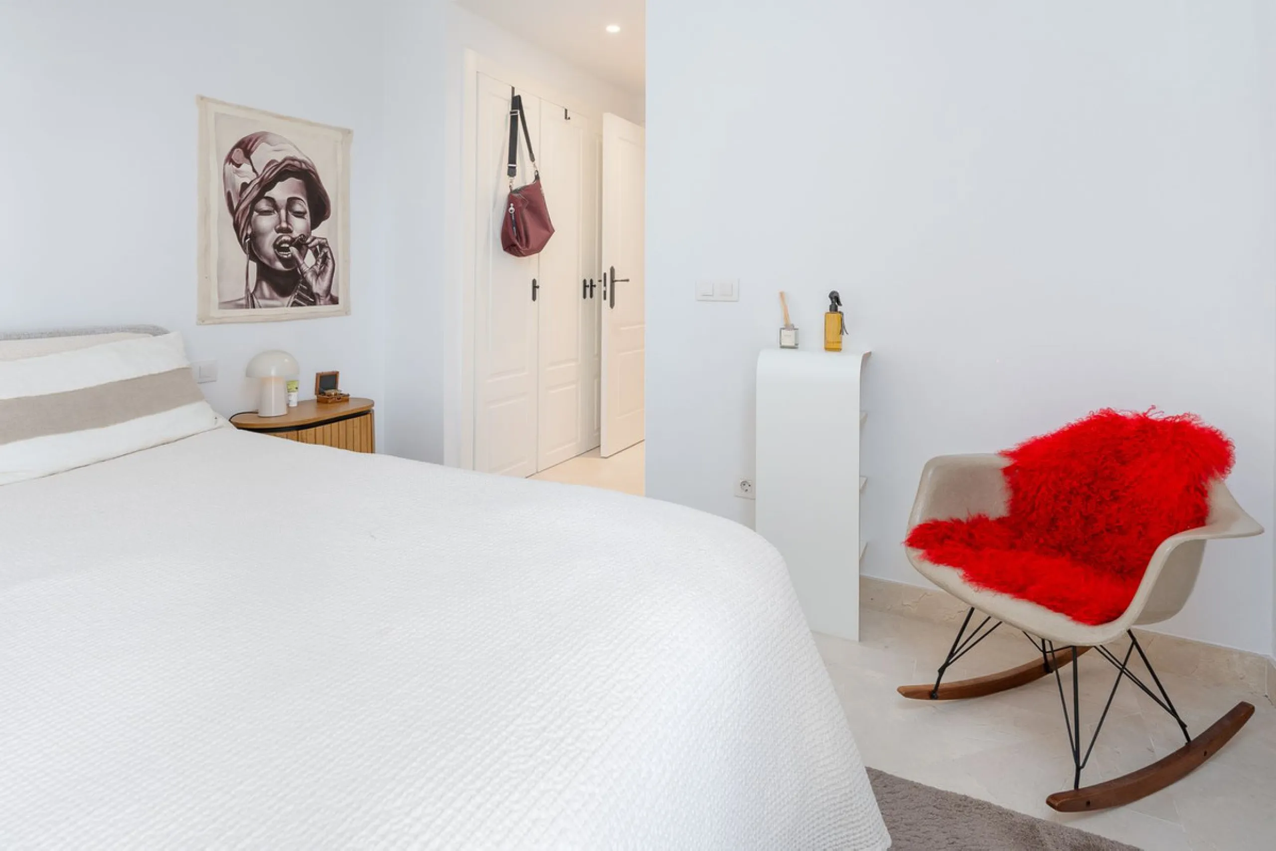 Apartment - Ground Floor Apartment в продаже в Marbella, Málaga. В доме 2 спален и 2 ванных комнат. Площадь дома 100 м²