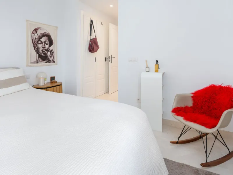 Apartment - Ground Floor Apartment в продаже в Marbella, Málaga. В доме 2 спален и 2 ванных комнат. Площадь дома 100 м²