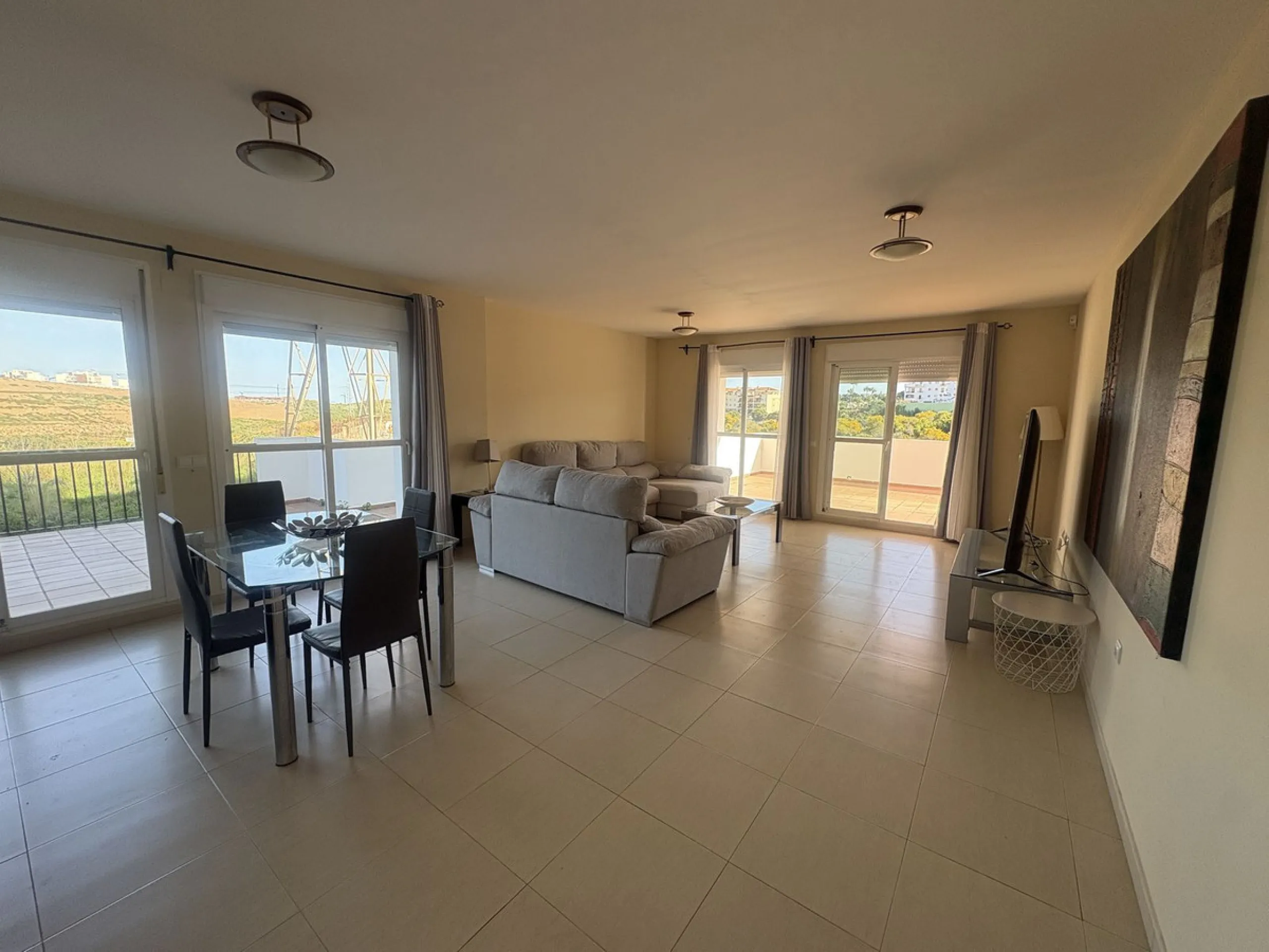 Apartment - Ground Floor Apartment в продаже в Mijas, Málaga. В доме 3 спален и 2 ванных комнат. Площадь дома 146 м²