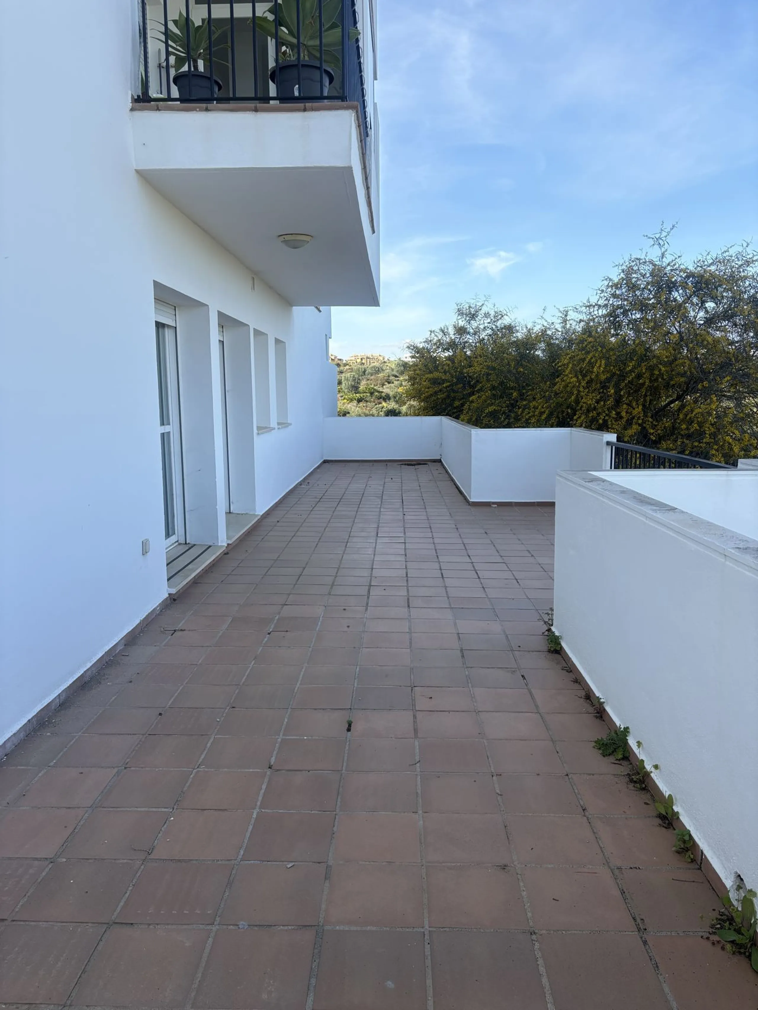 Apartment - Ground Floor Apartment в продаже в Mijas, Málaga. В доме 3 спален и 2 ванных комнат. Площадь дома 146 м²