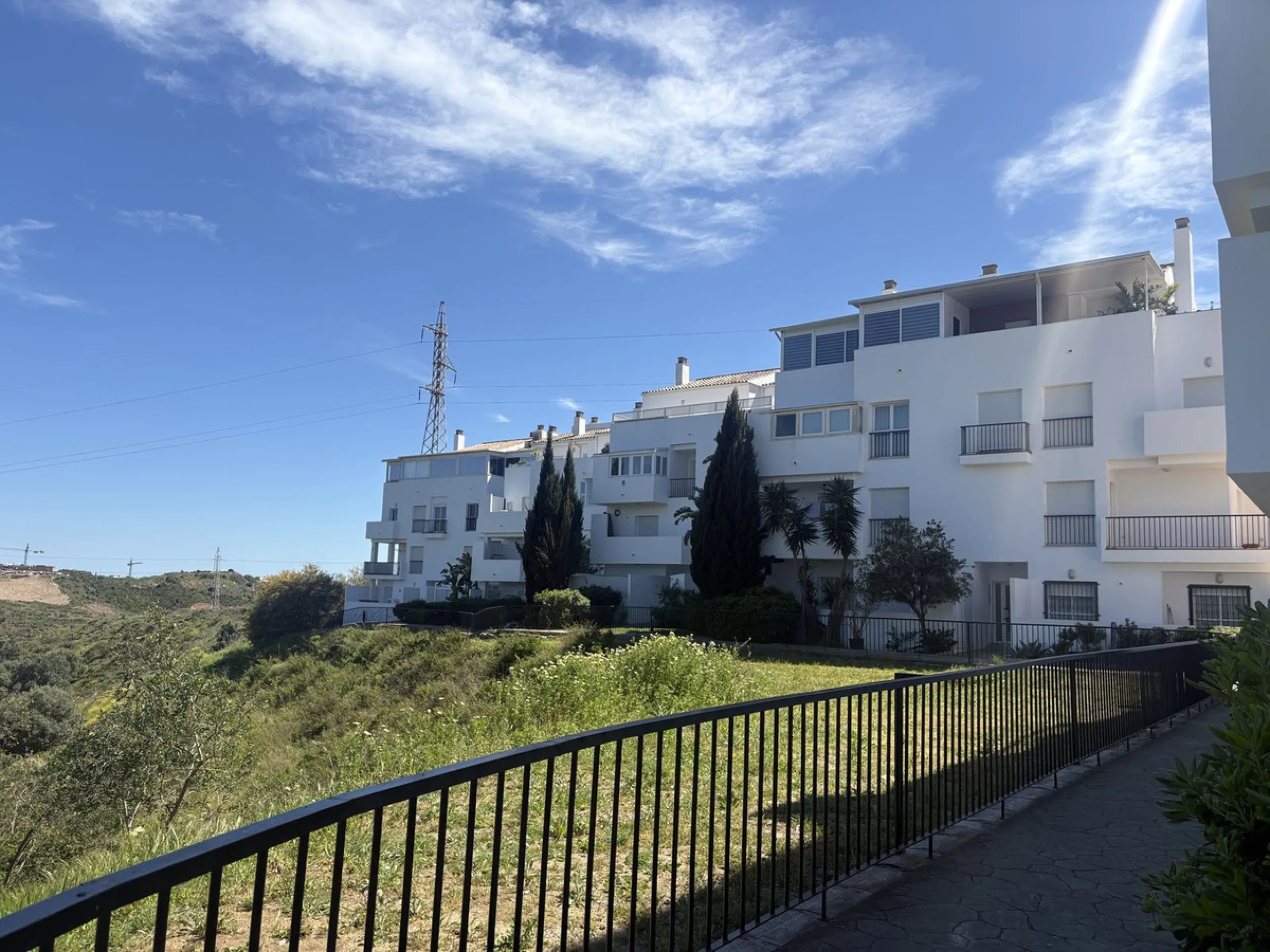 Apartment - Ground Floor Apartment в продаже в Mijas, Málaga. В доме 3 спален и 2 ванных комнат. Площадь дома 146 м²
